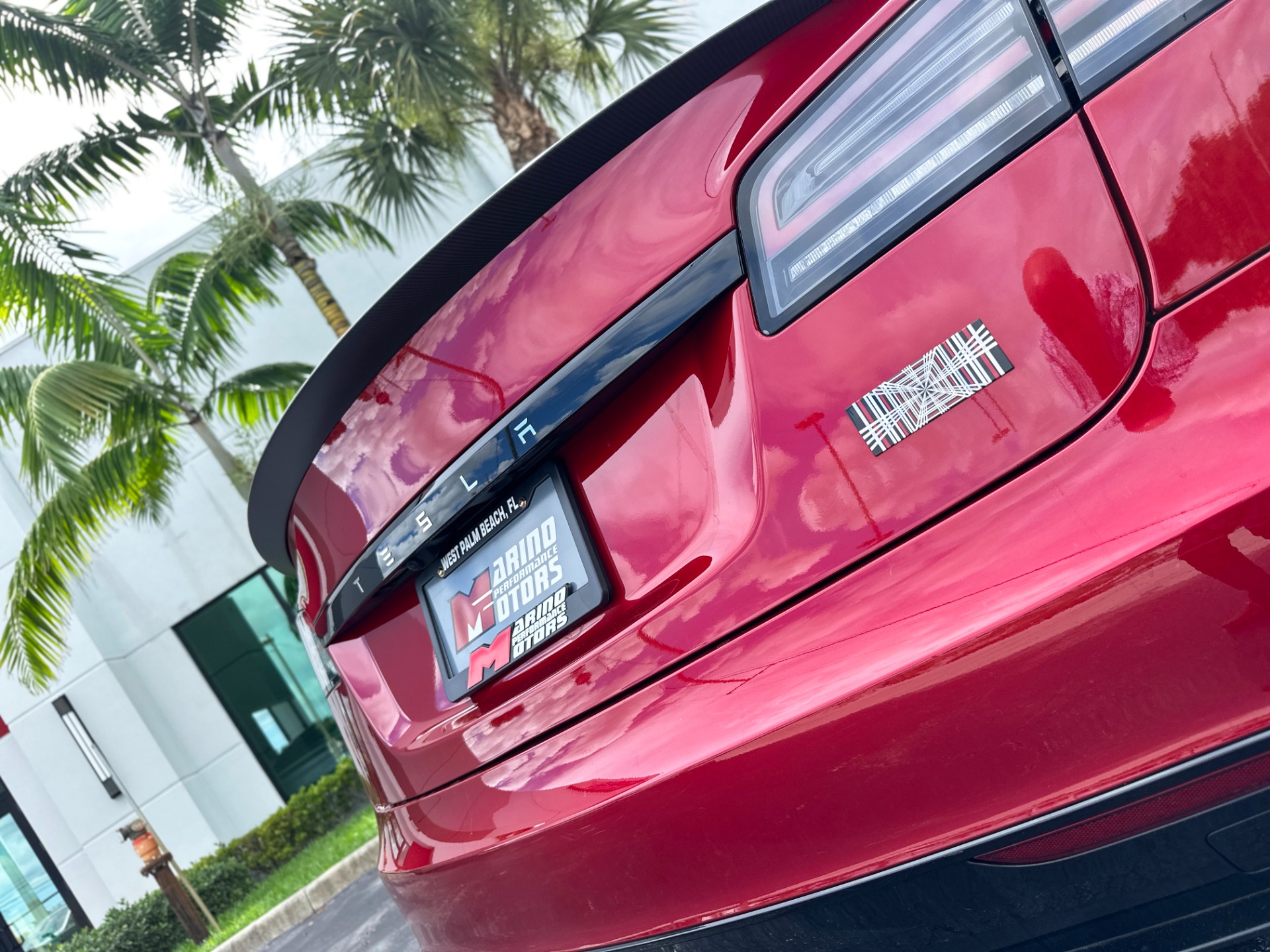 Used-2023-Tesla-Model-S-Plaid