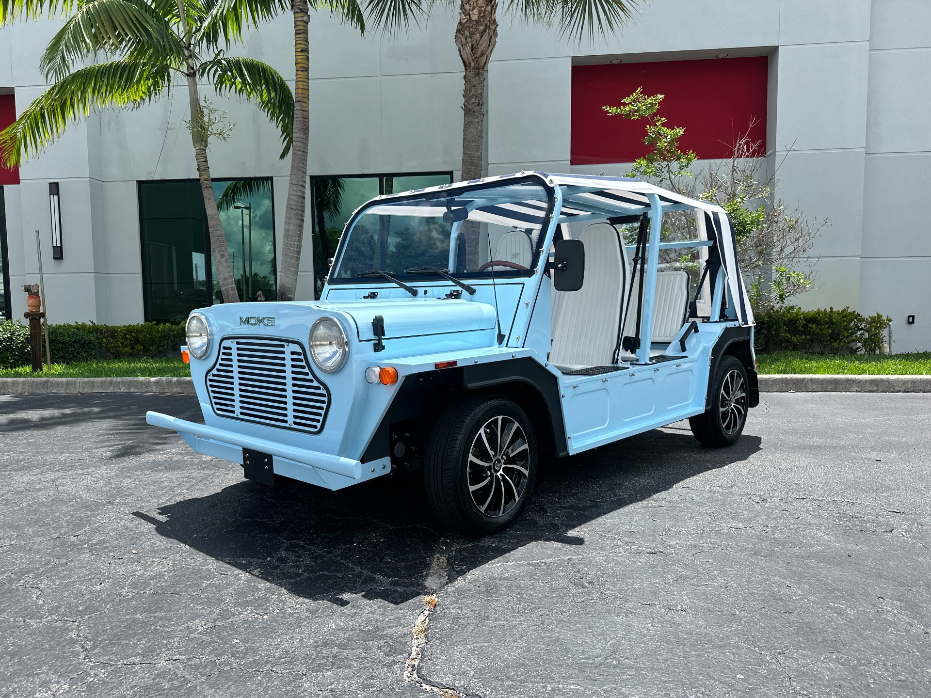 Used-2023-Moke-America-EMOKE