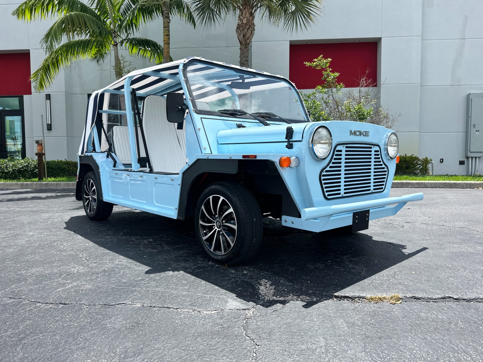 Used-2023-Moke-America-EMOKE