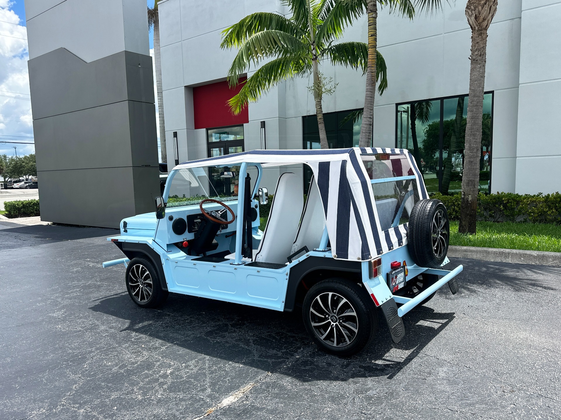 Used-2023-Moke-America-EMOKE