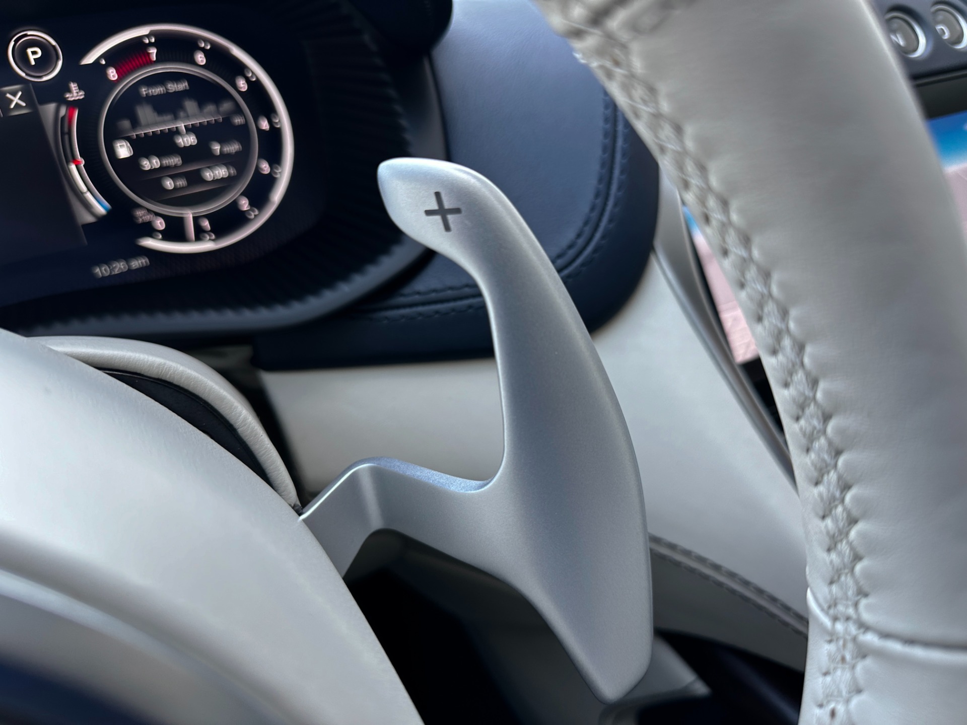 Used-2021-Aston-Martin-DBX