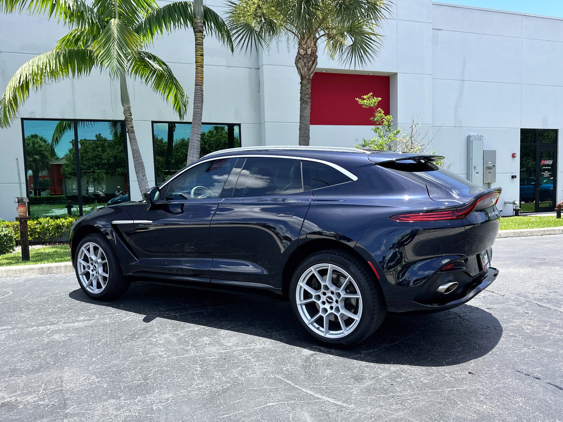 Used-2021-Aston-Martin-DBX