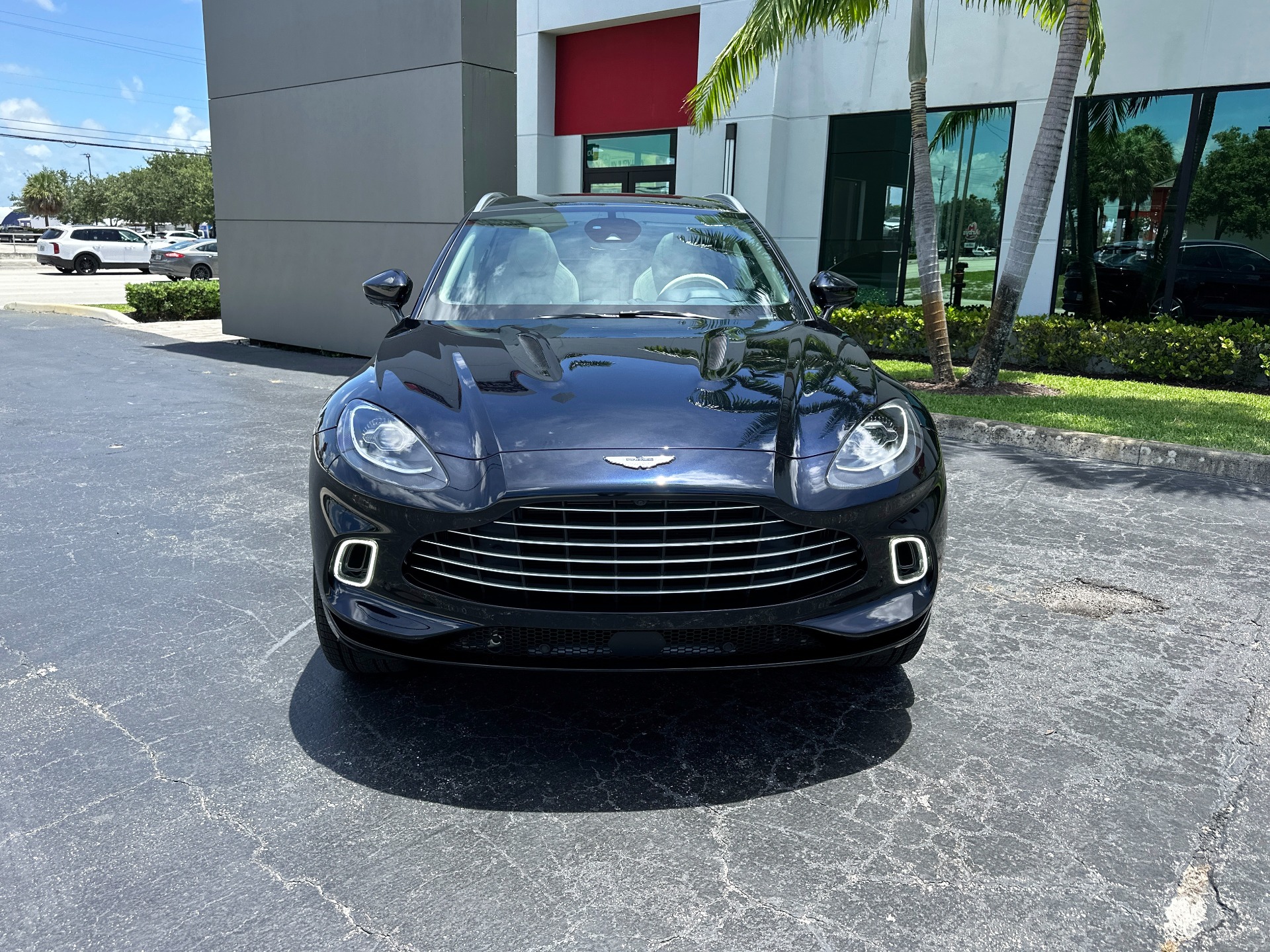 Used-2021-Aston-Martin-DBX