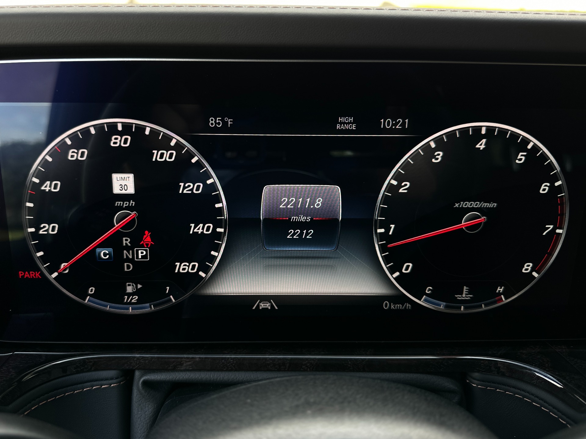 Used-2024-Mercedes-Benz-G-Class-G-550