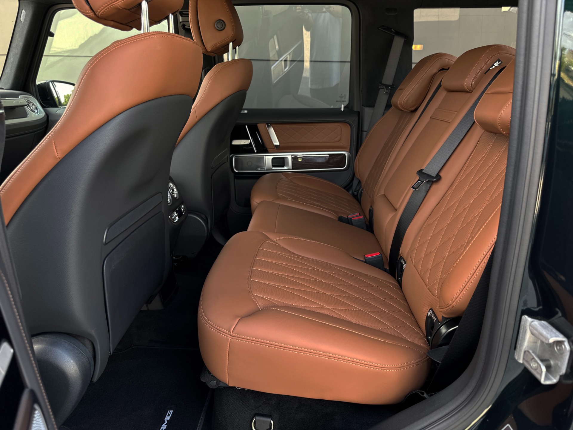 Used-2024-Mercedes-Benz-G-Class-G-550