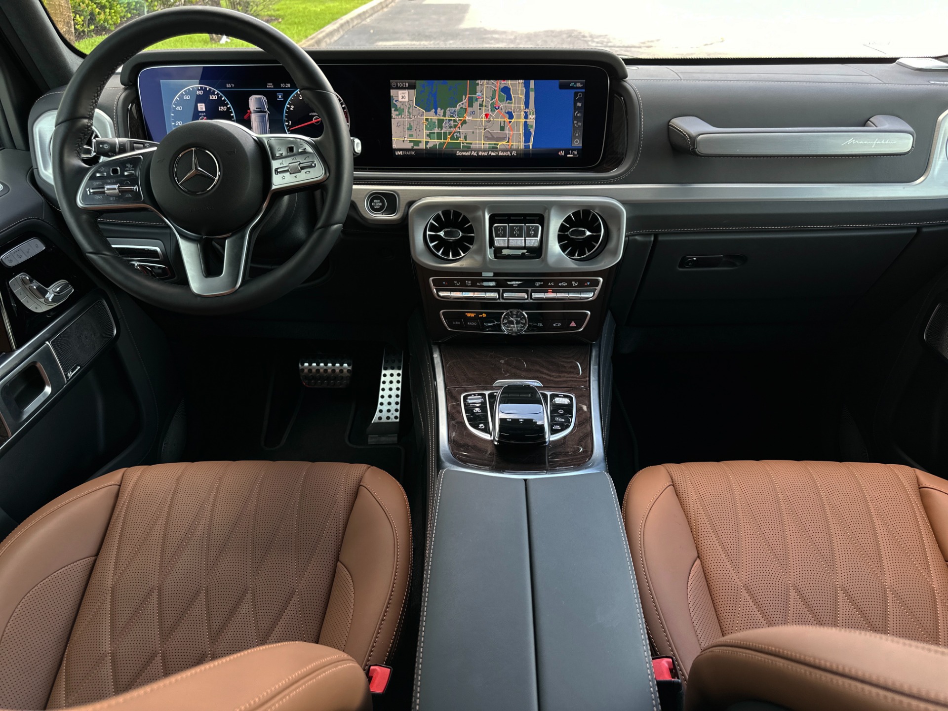 Used-2024-Mercedes-Benz-G-Class-G-550
