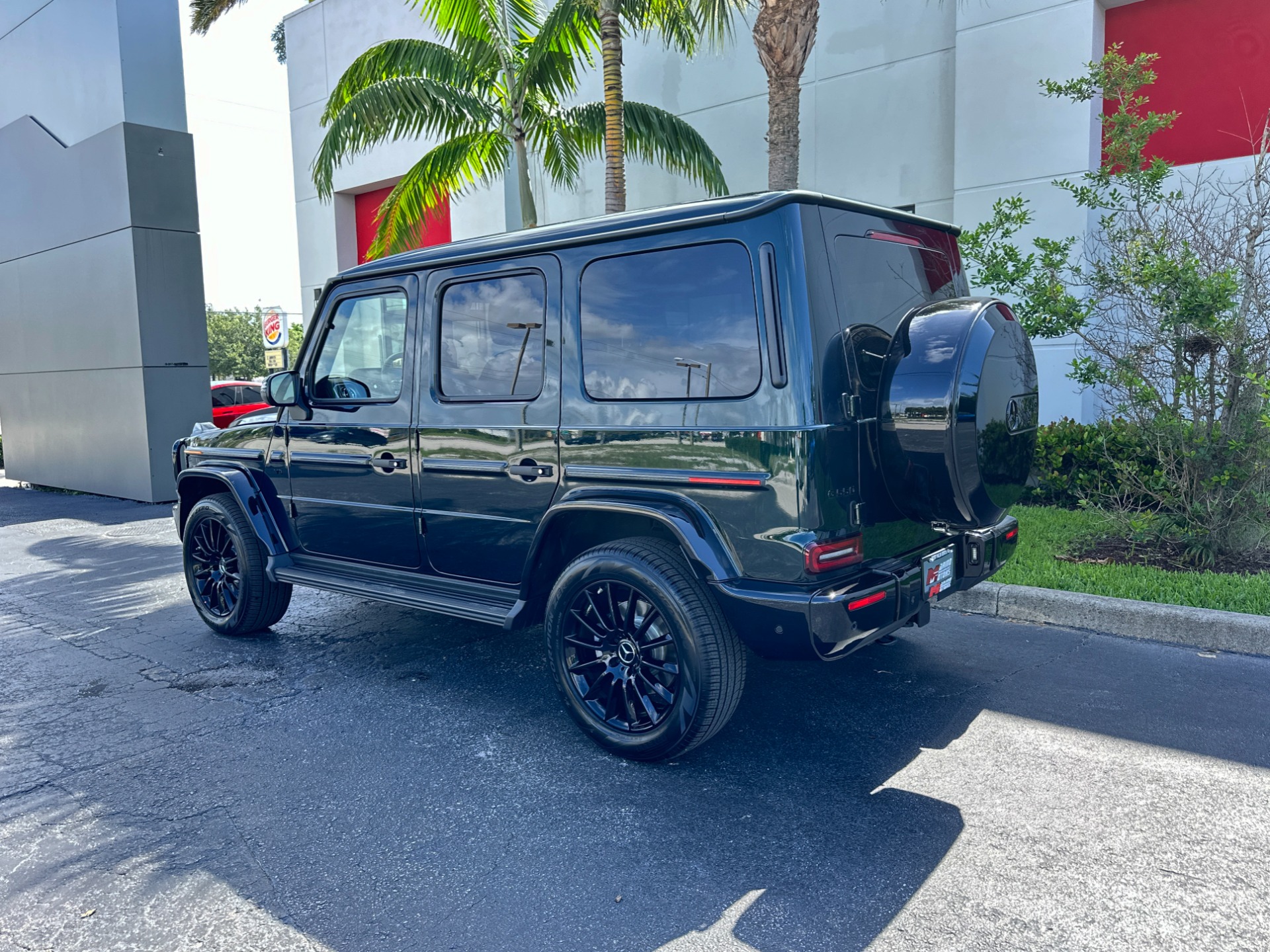 Used-2024-Mercedes-Benz-G-Class-G-550