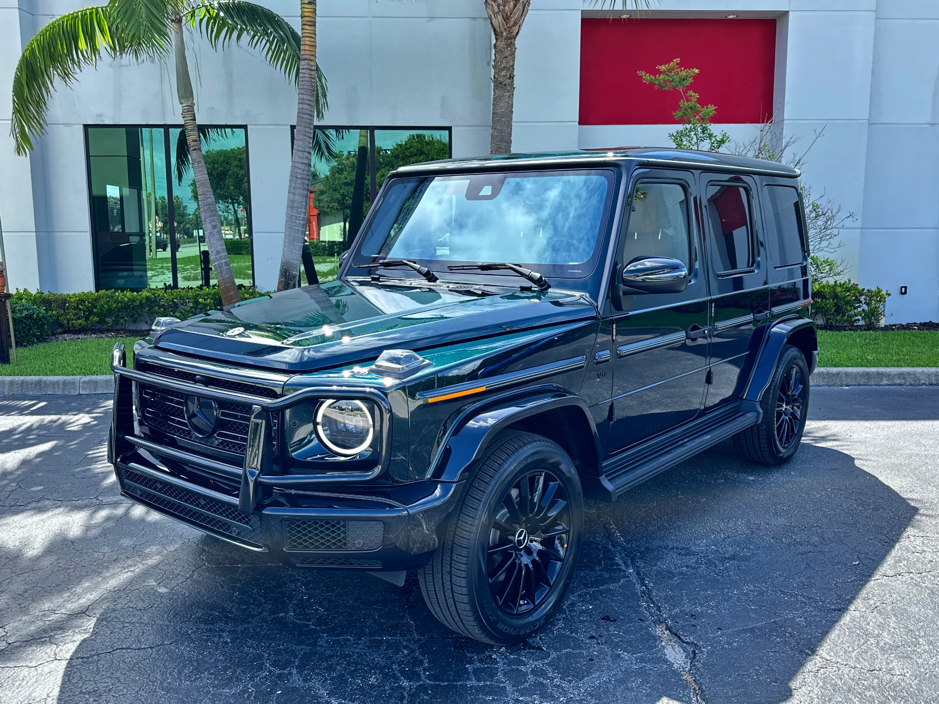 Used-2024-Mercedes-Benz-G-Class-G-550