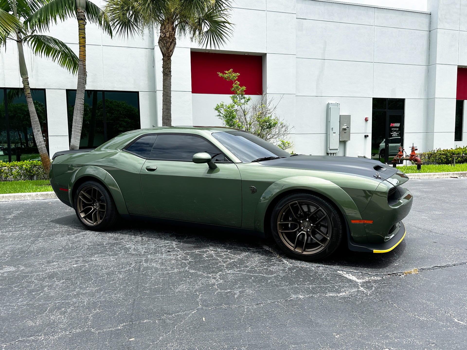 Used-2023-Dodge-Challenger-SRT-Hellcat-Redeye-Jailbreak