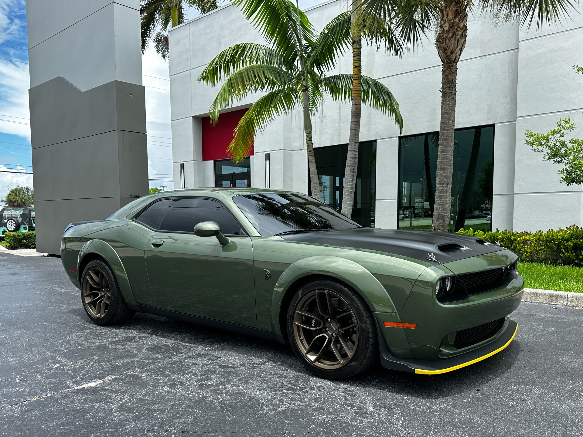 Used-2023-Dodge-Challenger-SRT-Hellcat-Redeye-Jailbreak