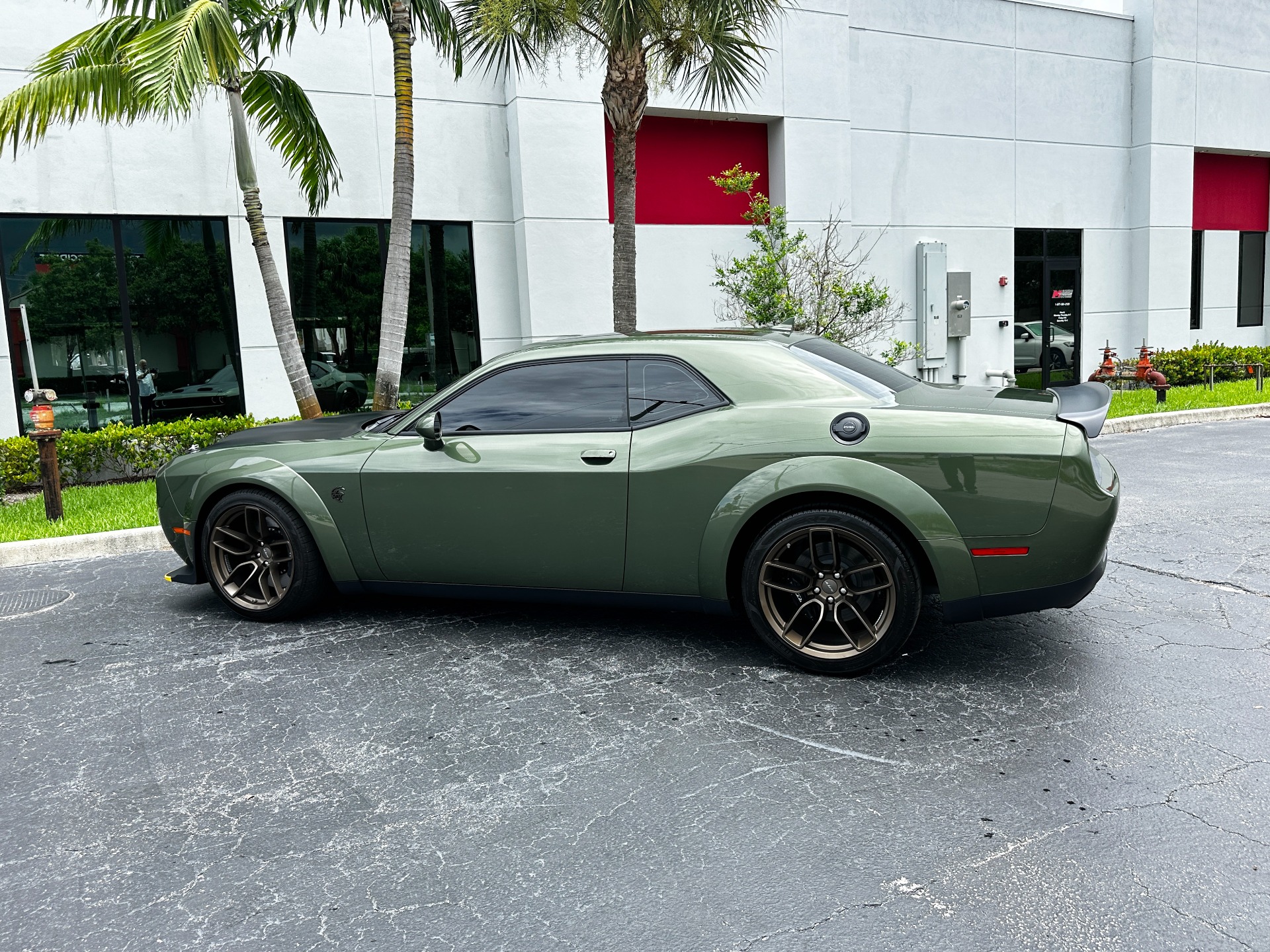 Used-2023-Dodge-Challenger-SRT-Hellcat-Redeye-Jailbreak