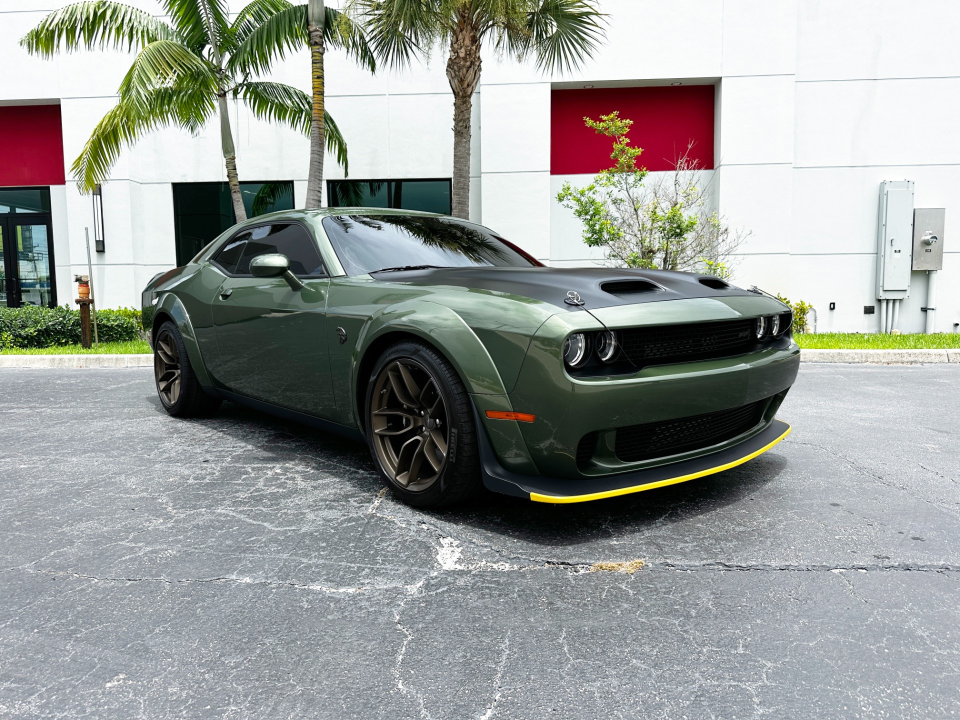 Used-2023-Dodge-Challenger-SRT-Hellcat-Redeye-Jailbreak