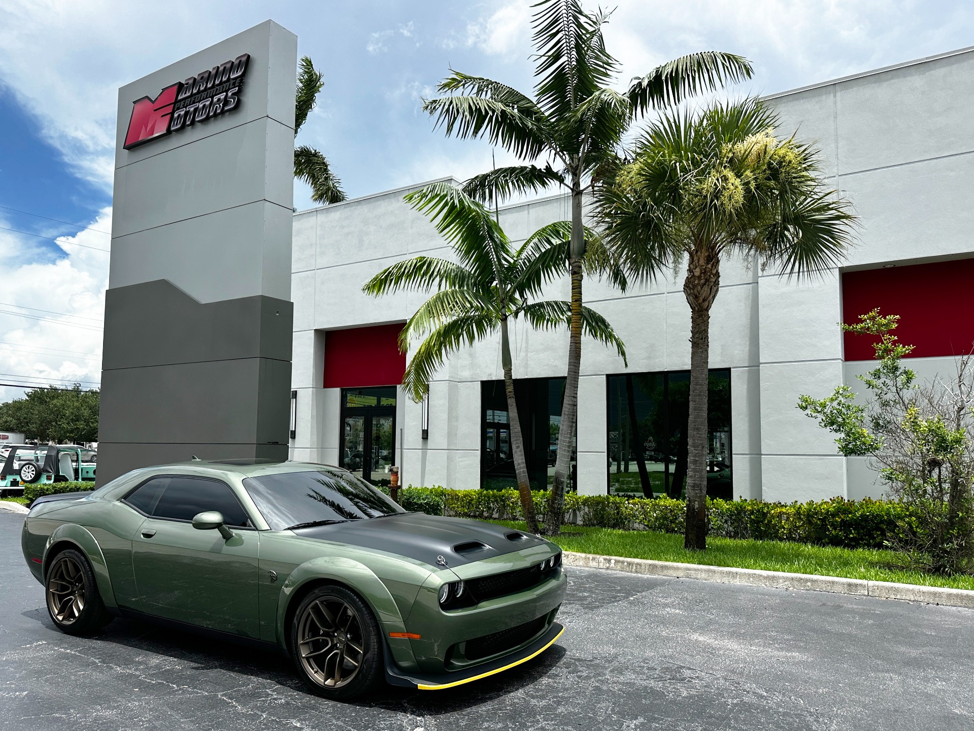 Used-2023-Dodge-Challenger-SRT-Hellcat-Redeye-Jailbreak