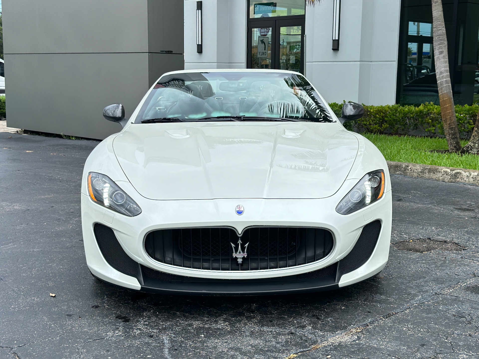 Used-2014-Maserati-GranTurismo-MC-Convertible