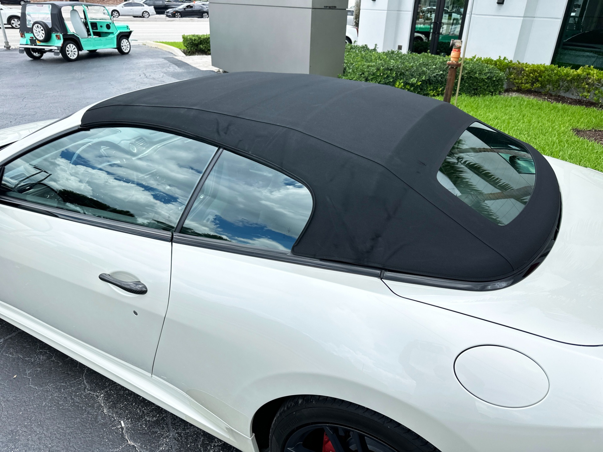 Used-2014-Maserati-GranTurismo-MC-Convertible
