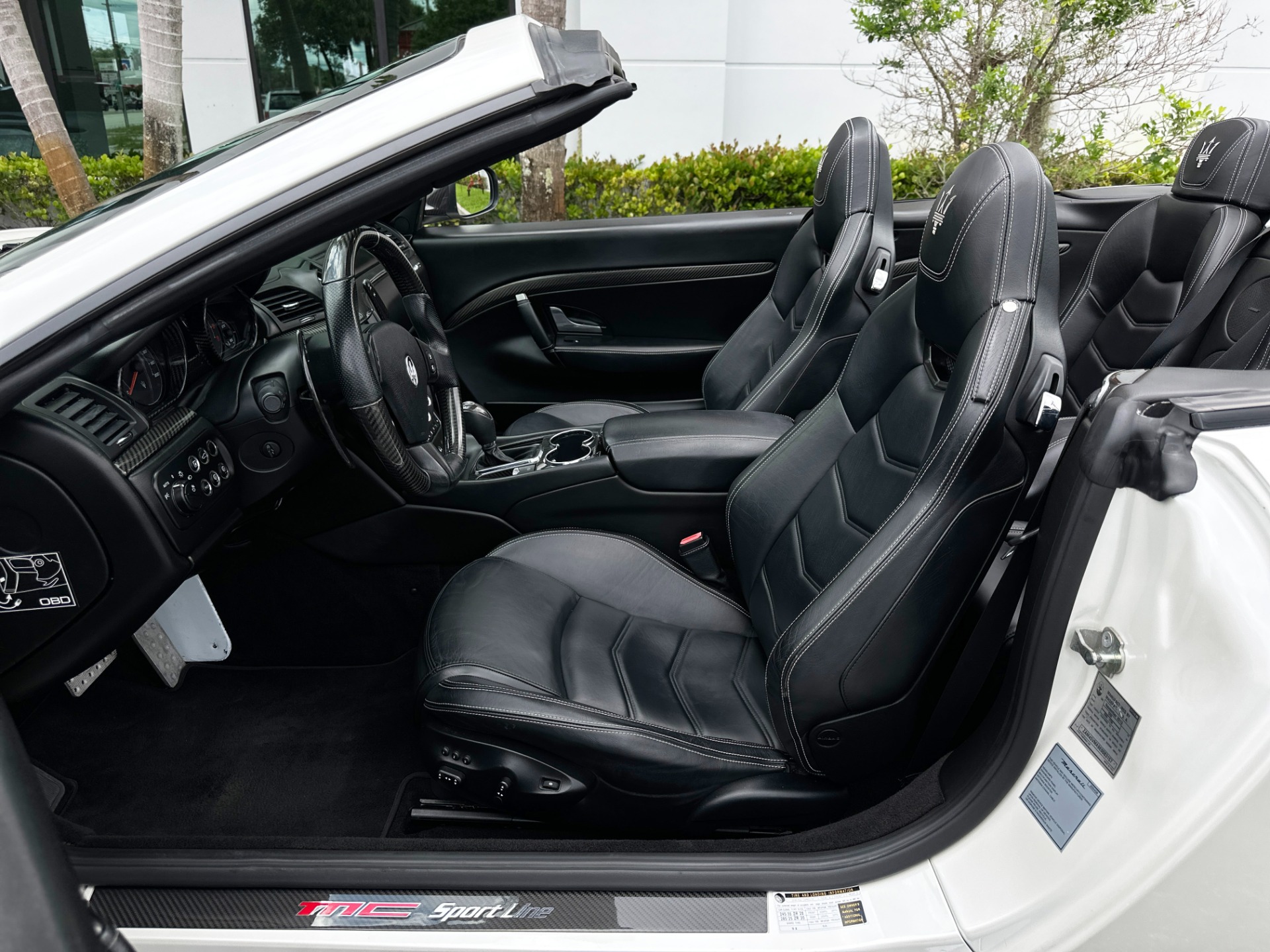 Used-2014-Maserati-GranTurismo-MC-Convertible