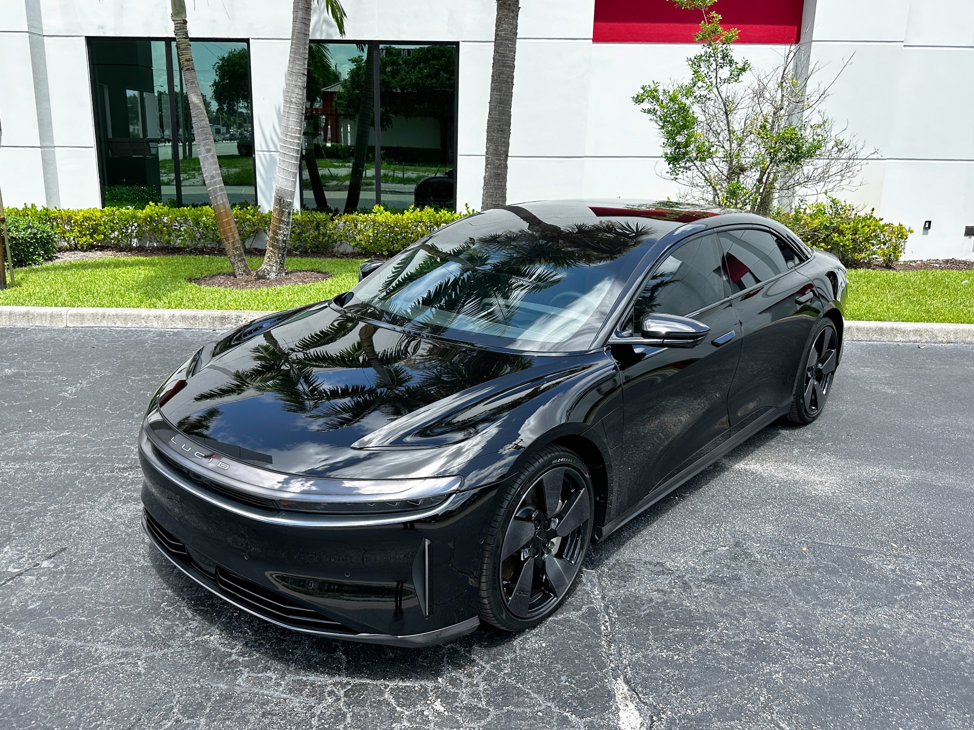 Used-2023-Lucid-Air-Grand-Touring-Performance