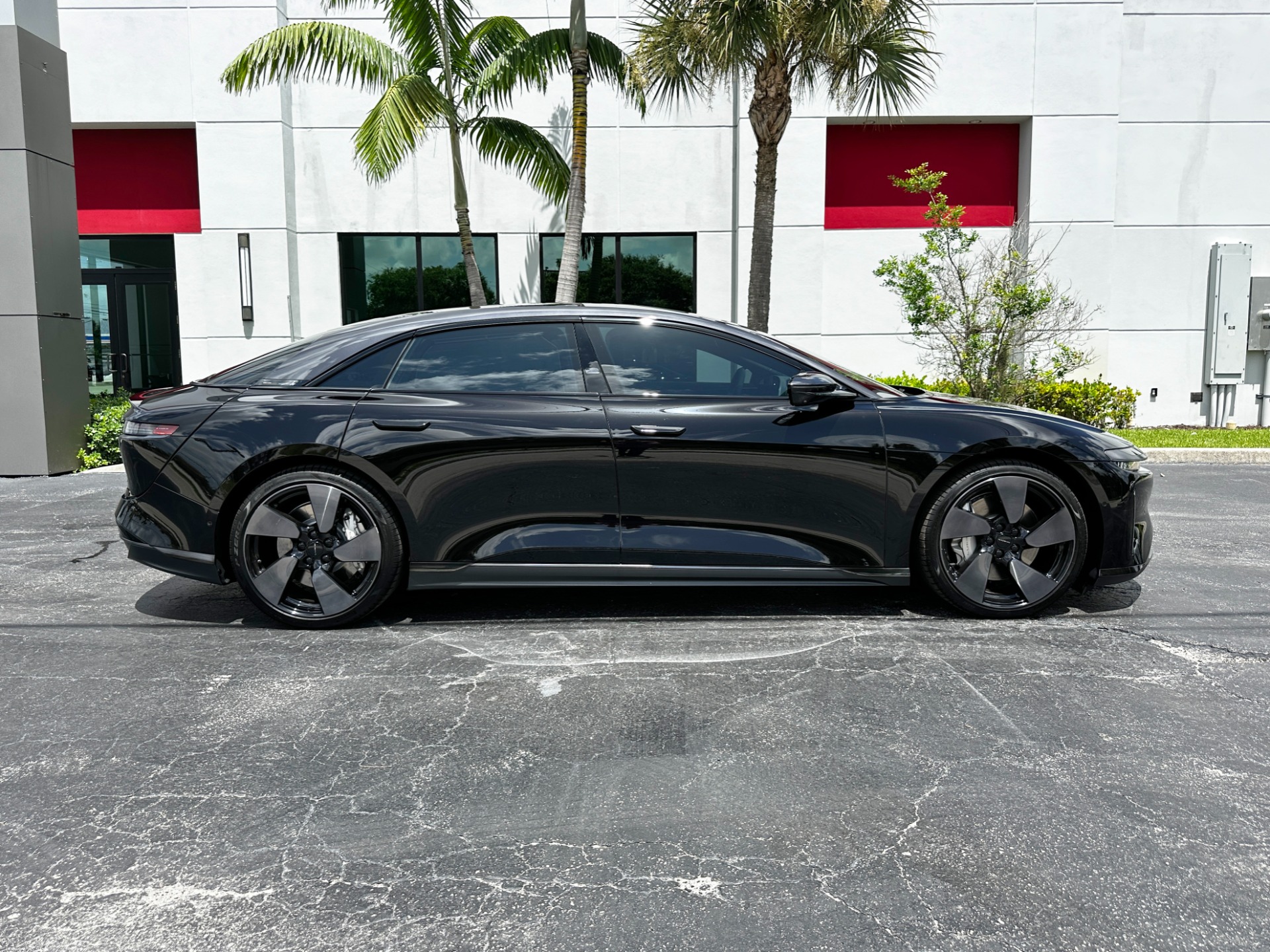 Used-2023-Lucid-Air-Grand-Touring-Performance