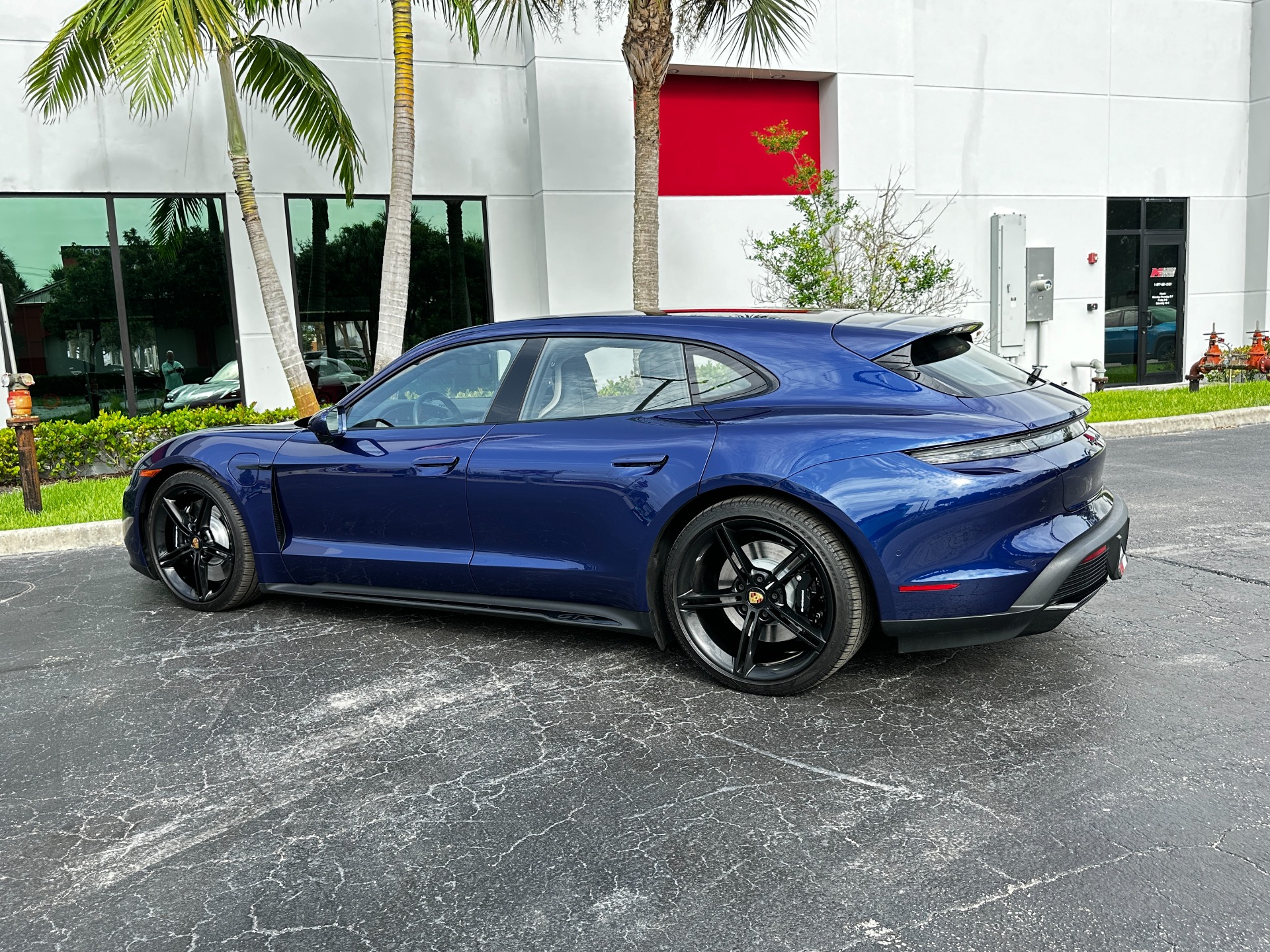 Used-2023-Porsche-Taycan-GTS-Sport-Turismo