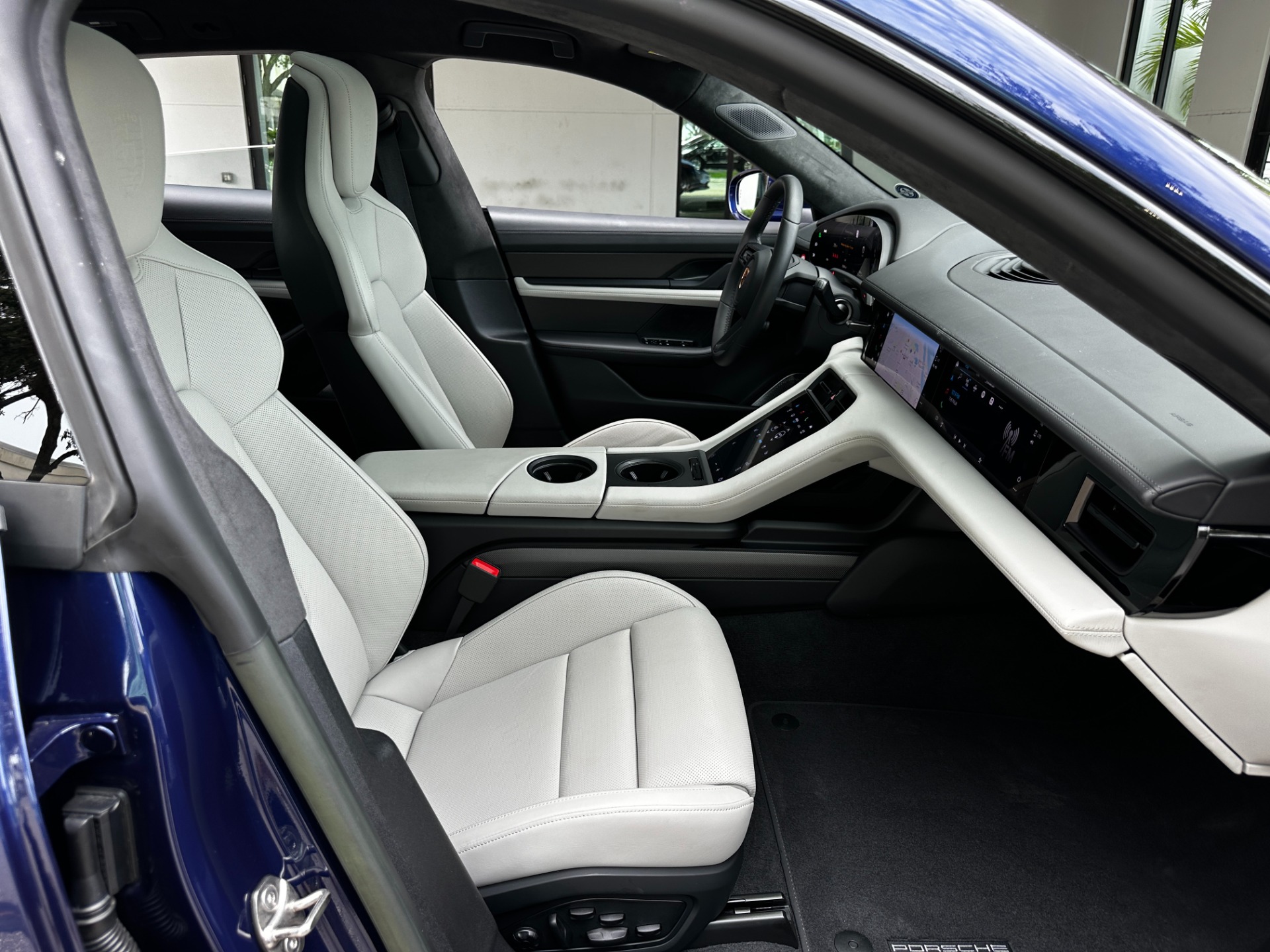 Used-2023-Porsche-Taycan-GTS-Sport-Turismo