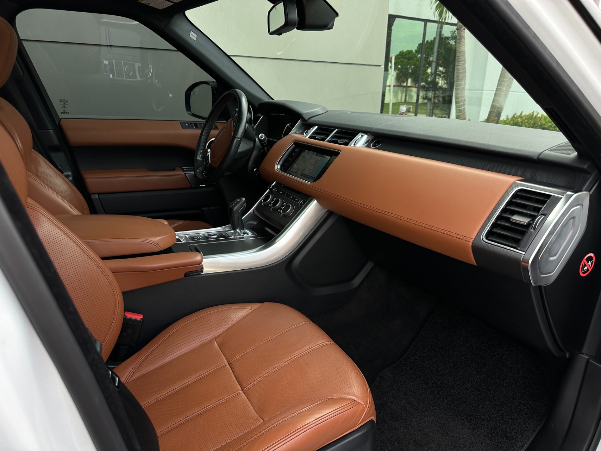 Used-2014-Land-Rover-Range-Rover-Sport-Supercharged
