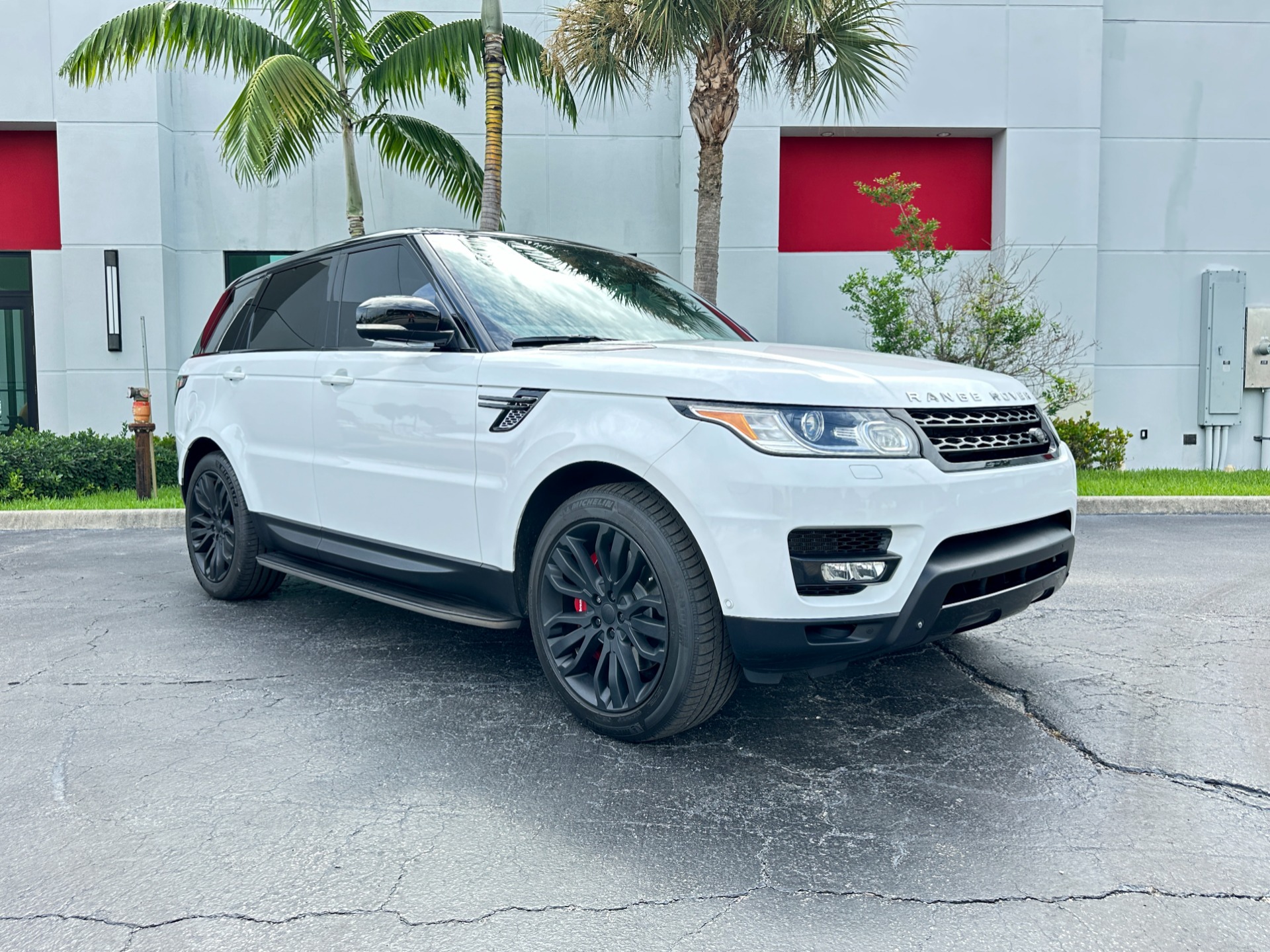 Used-2014-Land-Rover-Range-Rover-Sport-Supercharged