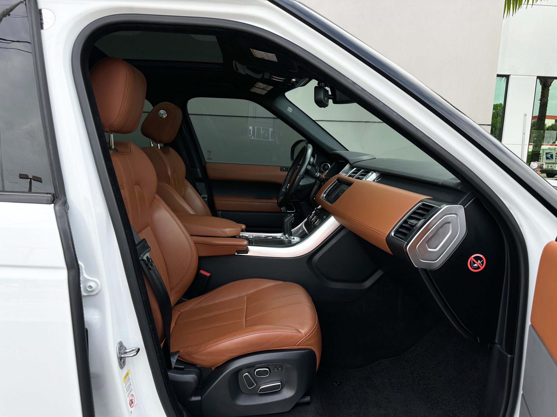 Used-2014-Land-Rover-Range-Rover-Sport-Supercharged