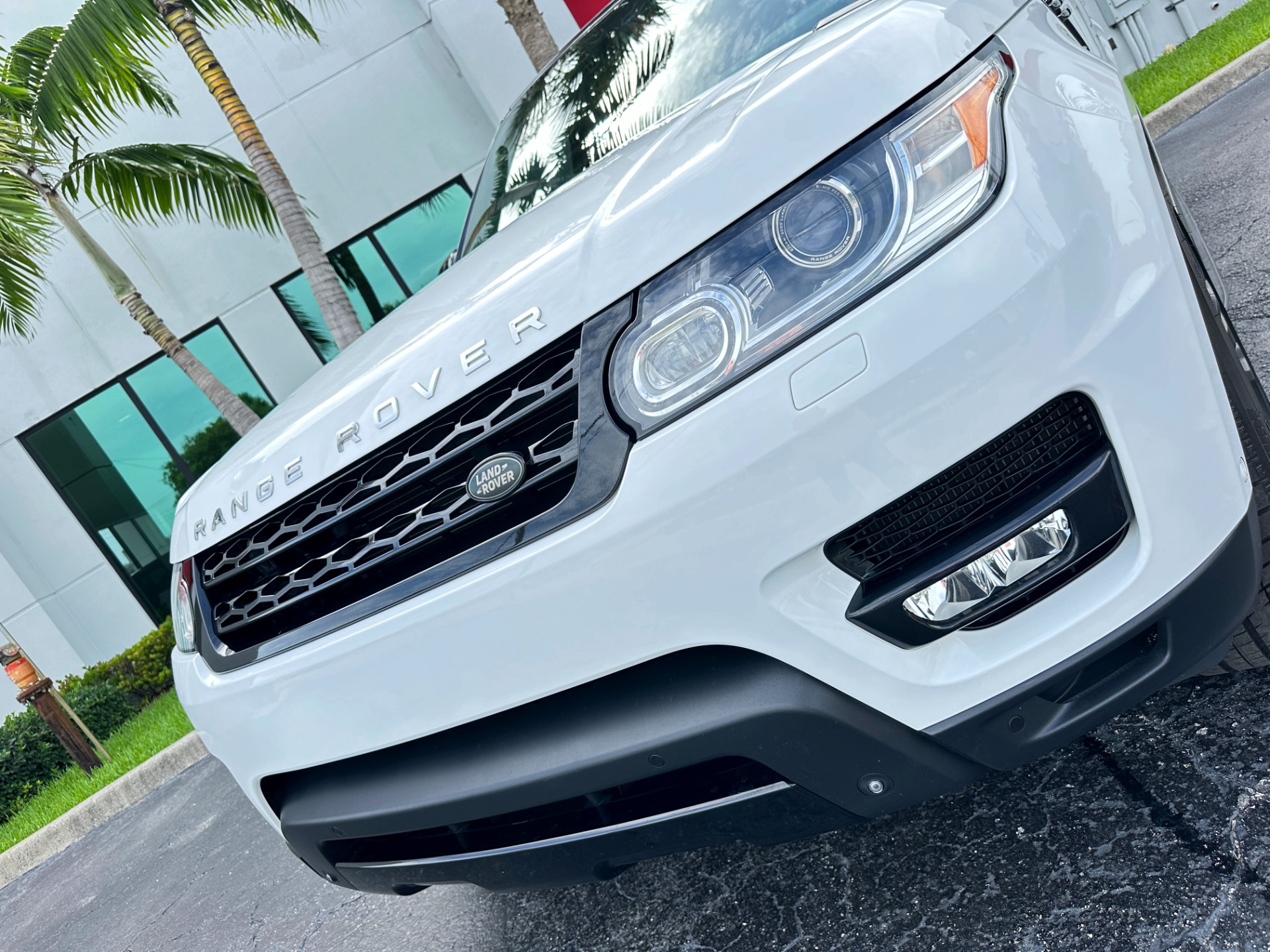 Used-2014-Land-Rover-Range-Rover-Sport-Supercharged
