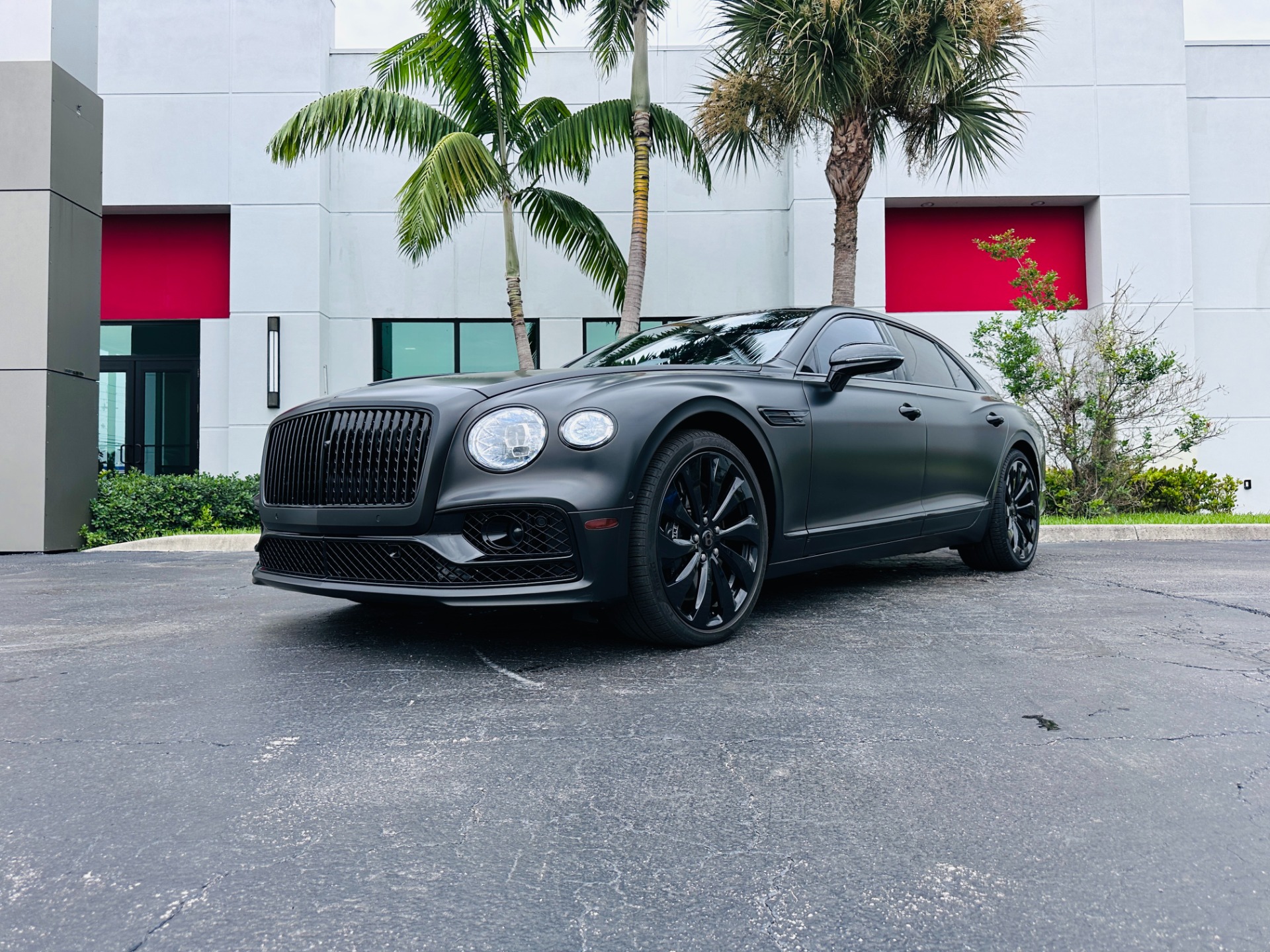 Used-2022-Bentley-Flying-Spur-W12