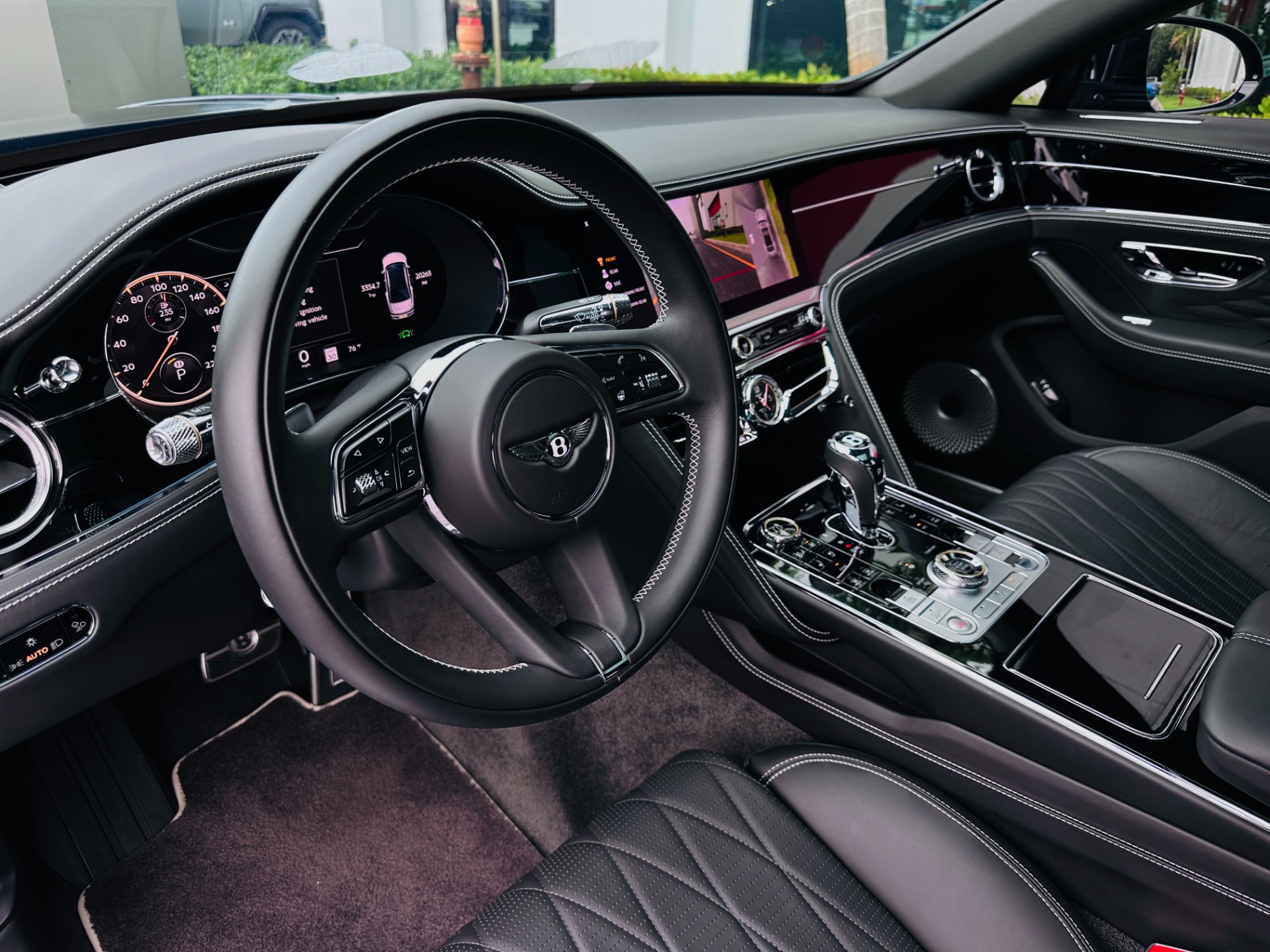 Used-2022-Bentley-Flying-Spur-W12