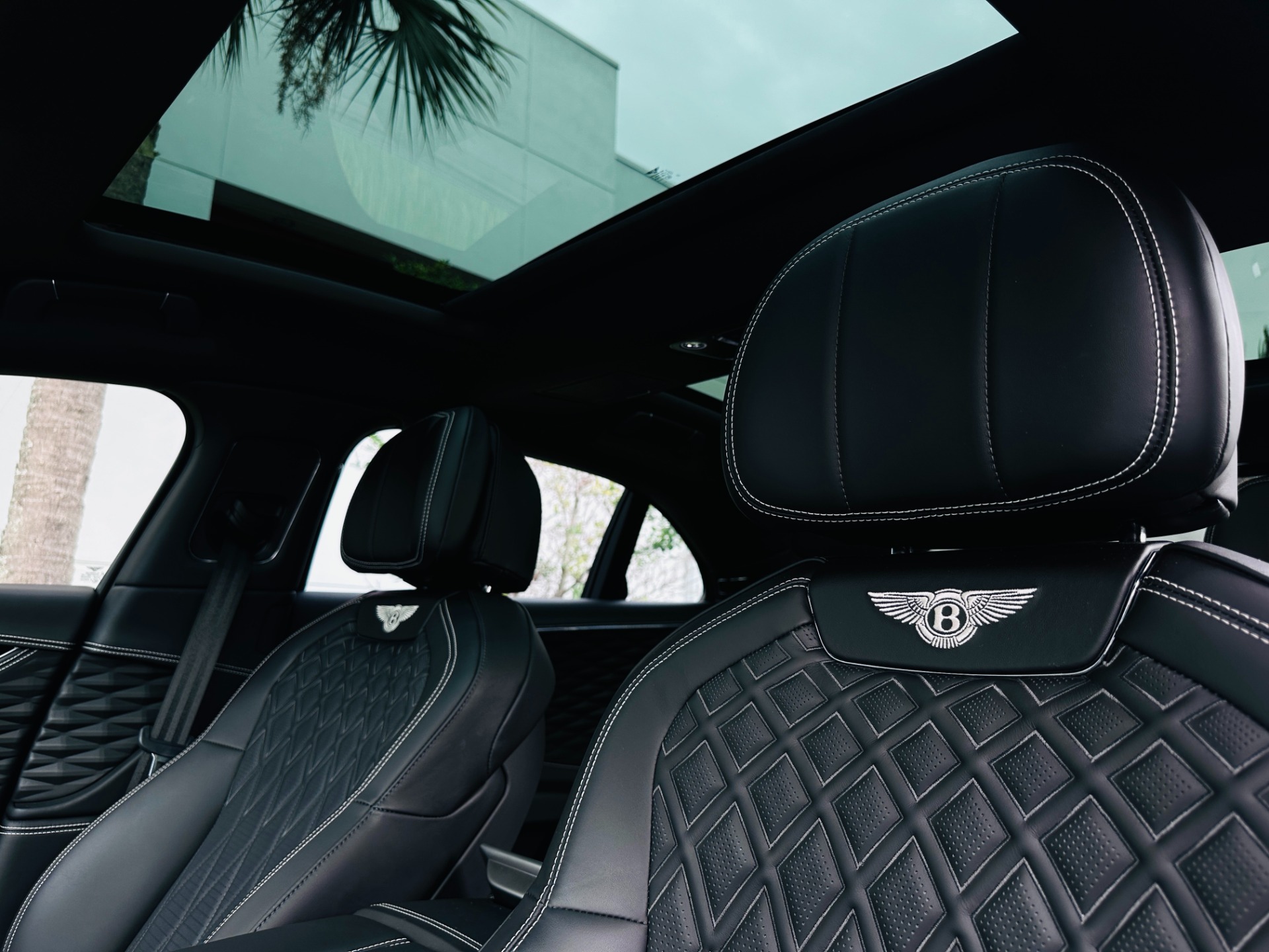 Used-2022-Bentley-Flying-Spur-W12