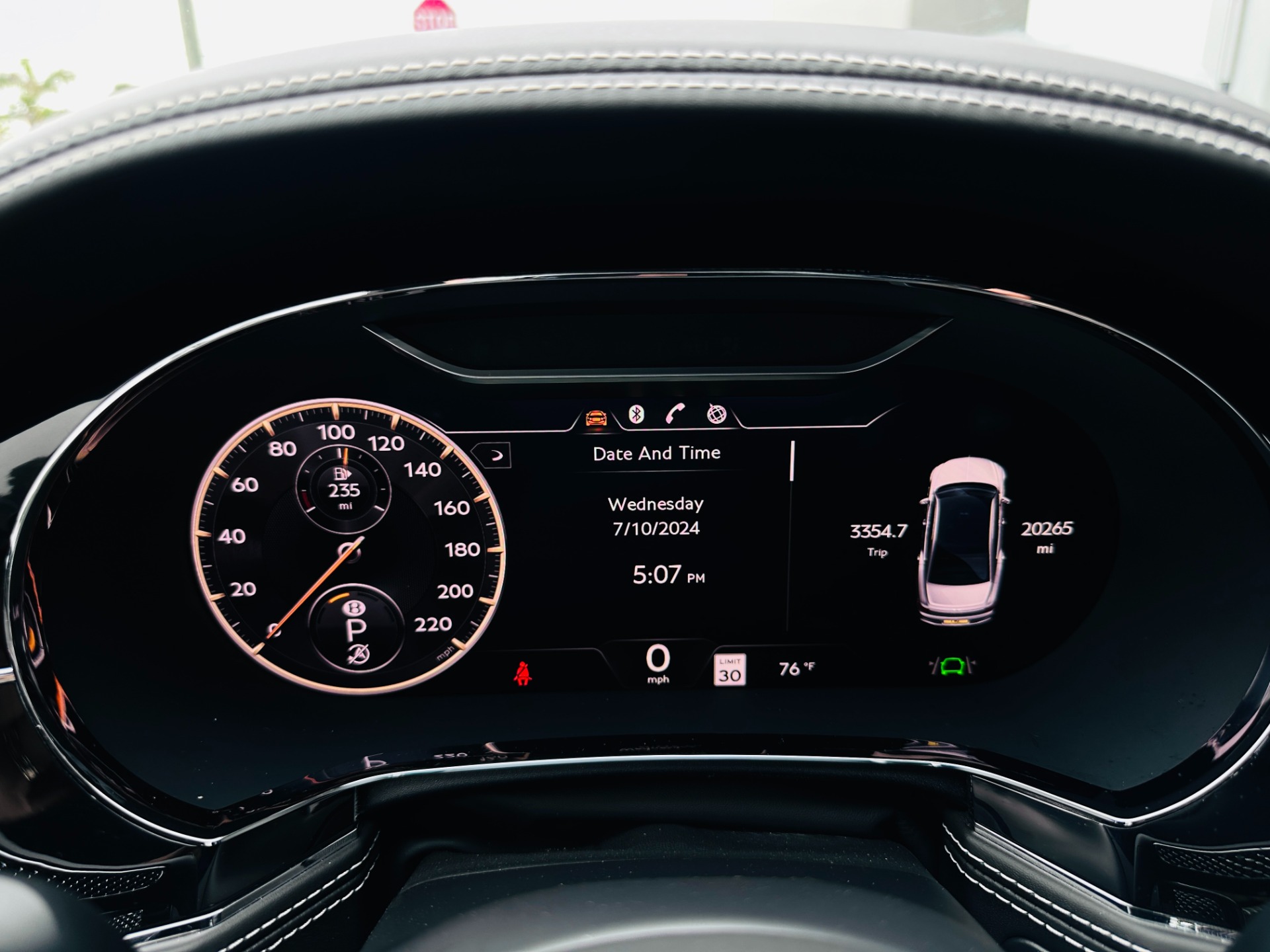 Used-2022-Bentley-Flying-Spur-W12