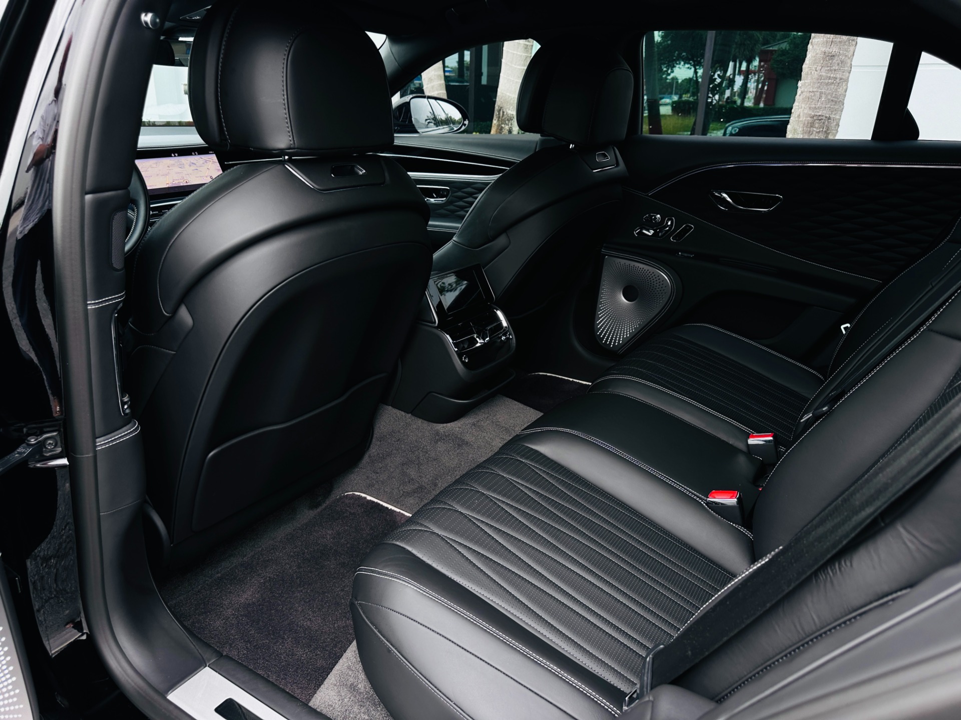 Used-2022-Bentley-Flying-Spur-W12