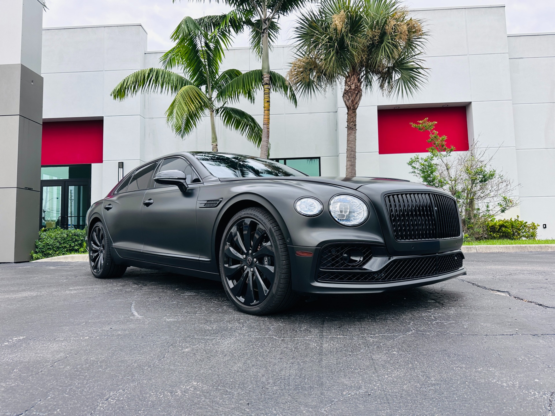 Used-2022-Bentley-Flying-Spur-W12