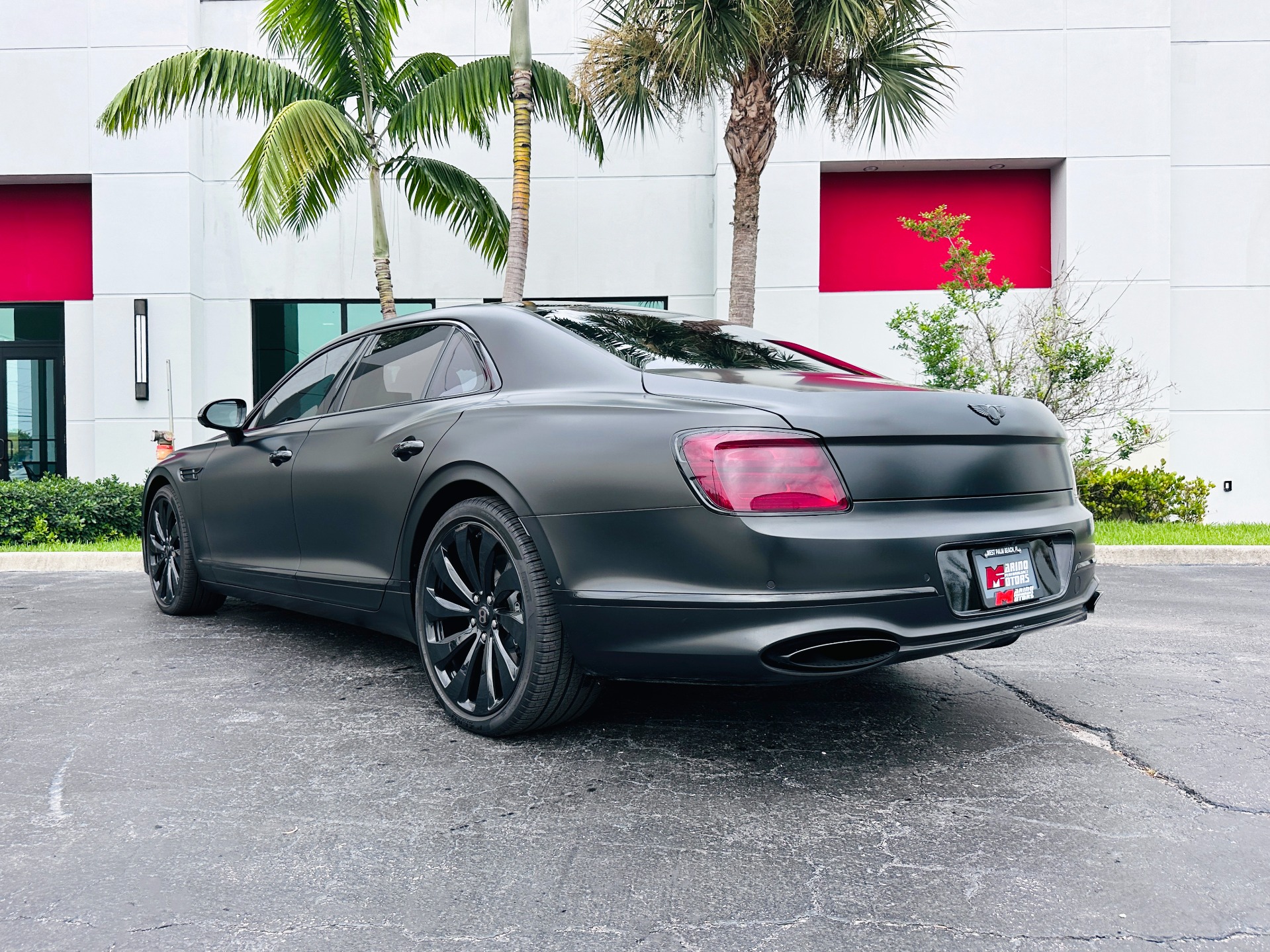 Used-2022-Bentley-Flying-Spur-W12