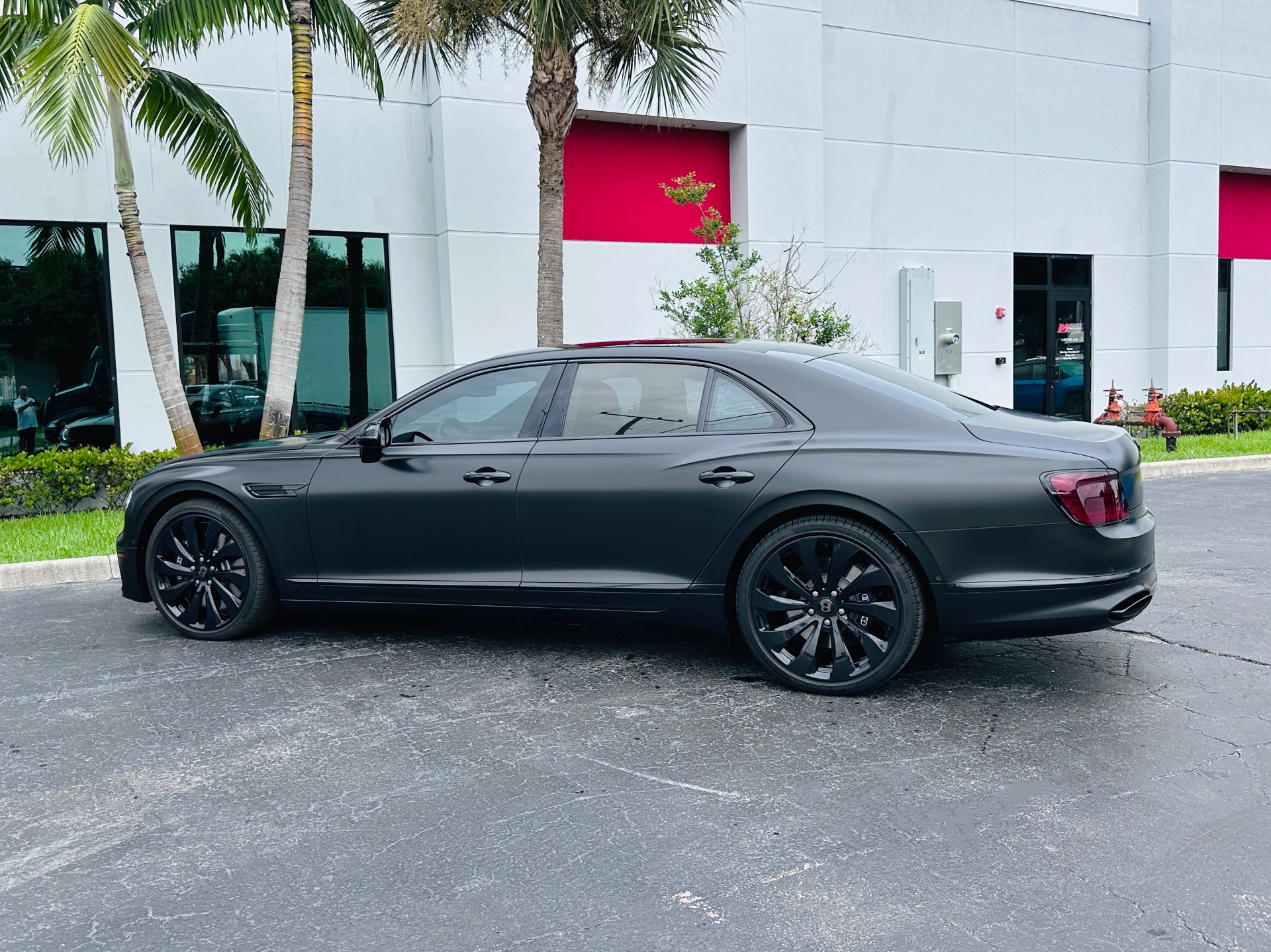 Used-2022-Bentley-Flying-Spur-W12