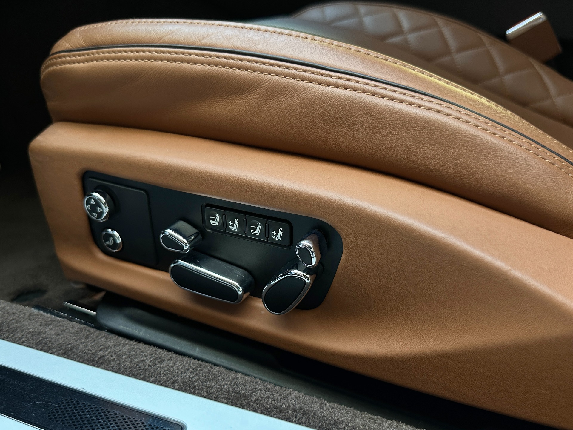 Used-2020-Bentley-Continental-GT