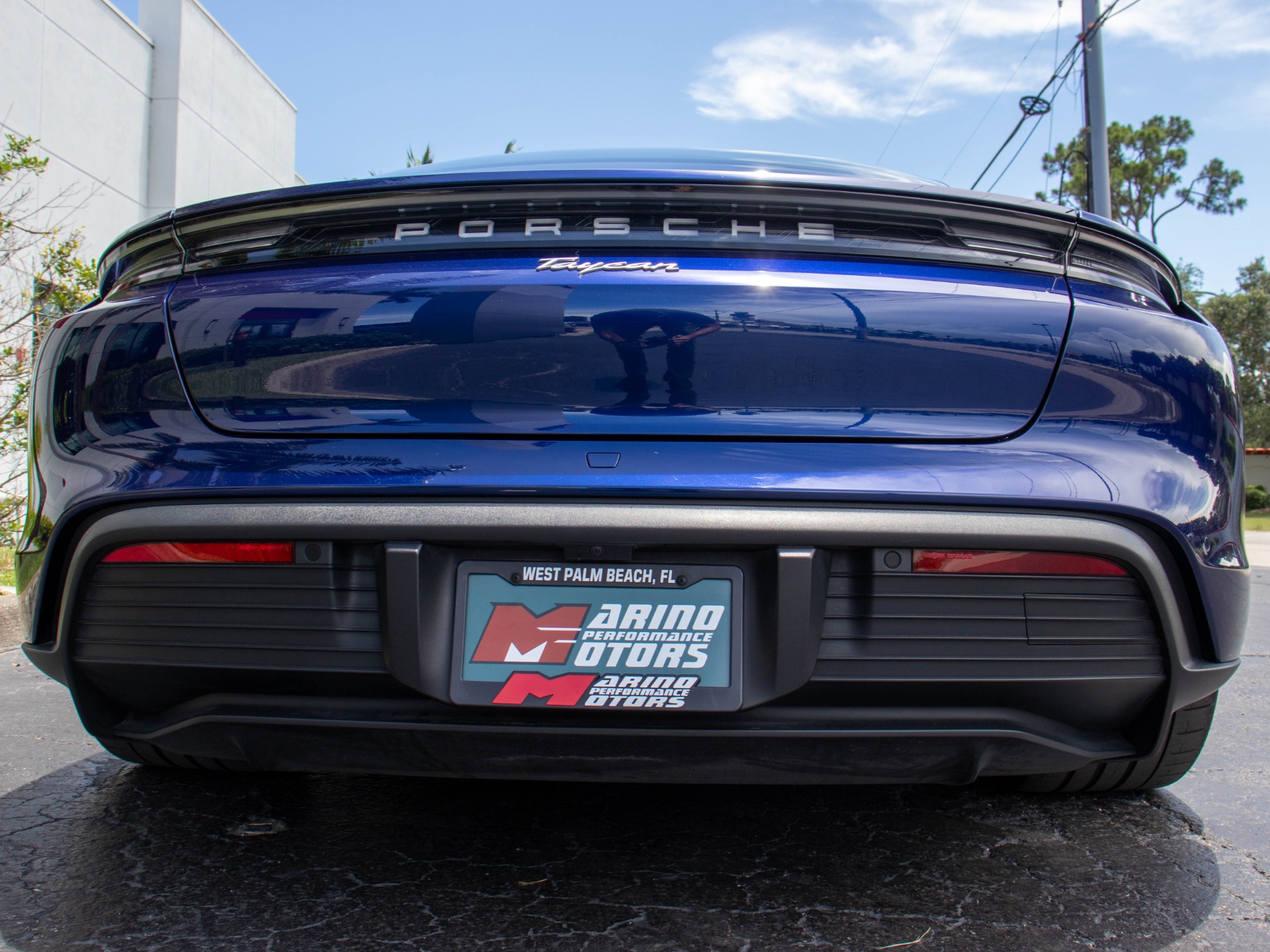 Used-2021-Porsche-Taycan
