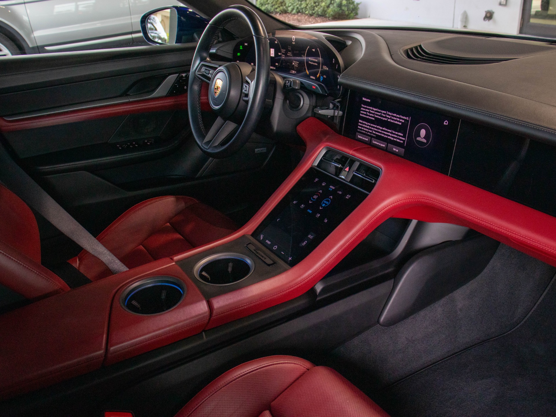 Used-2021-Porsche-Taycan