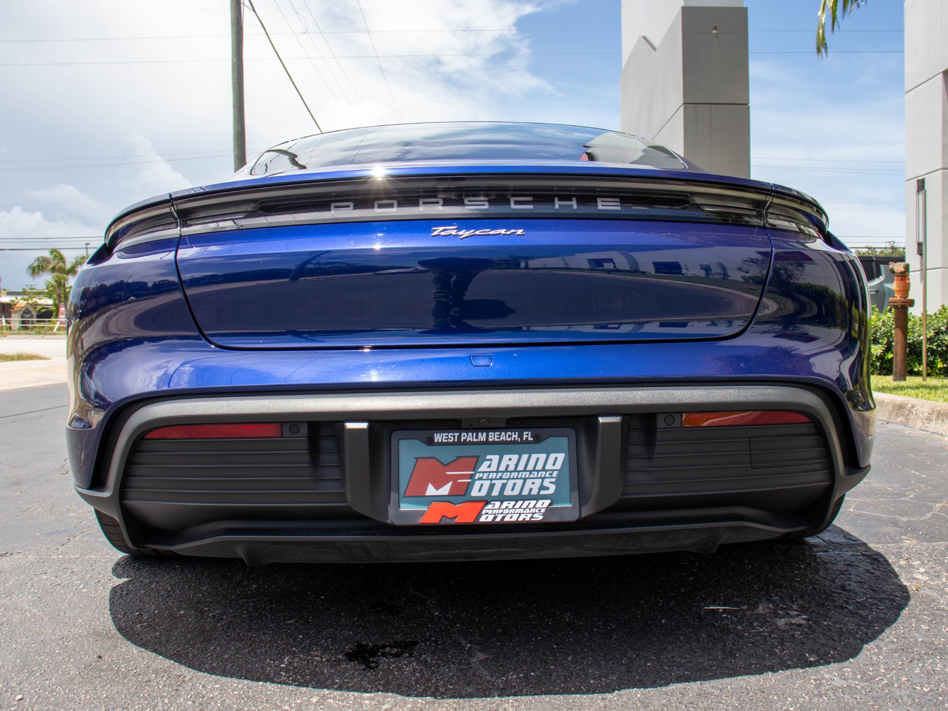 Used-2021-Porsche-Taycan