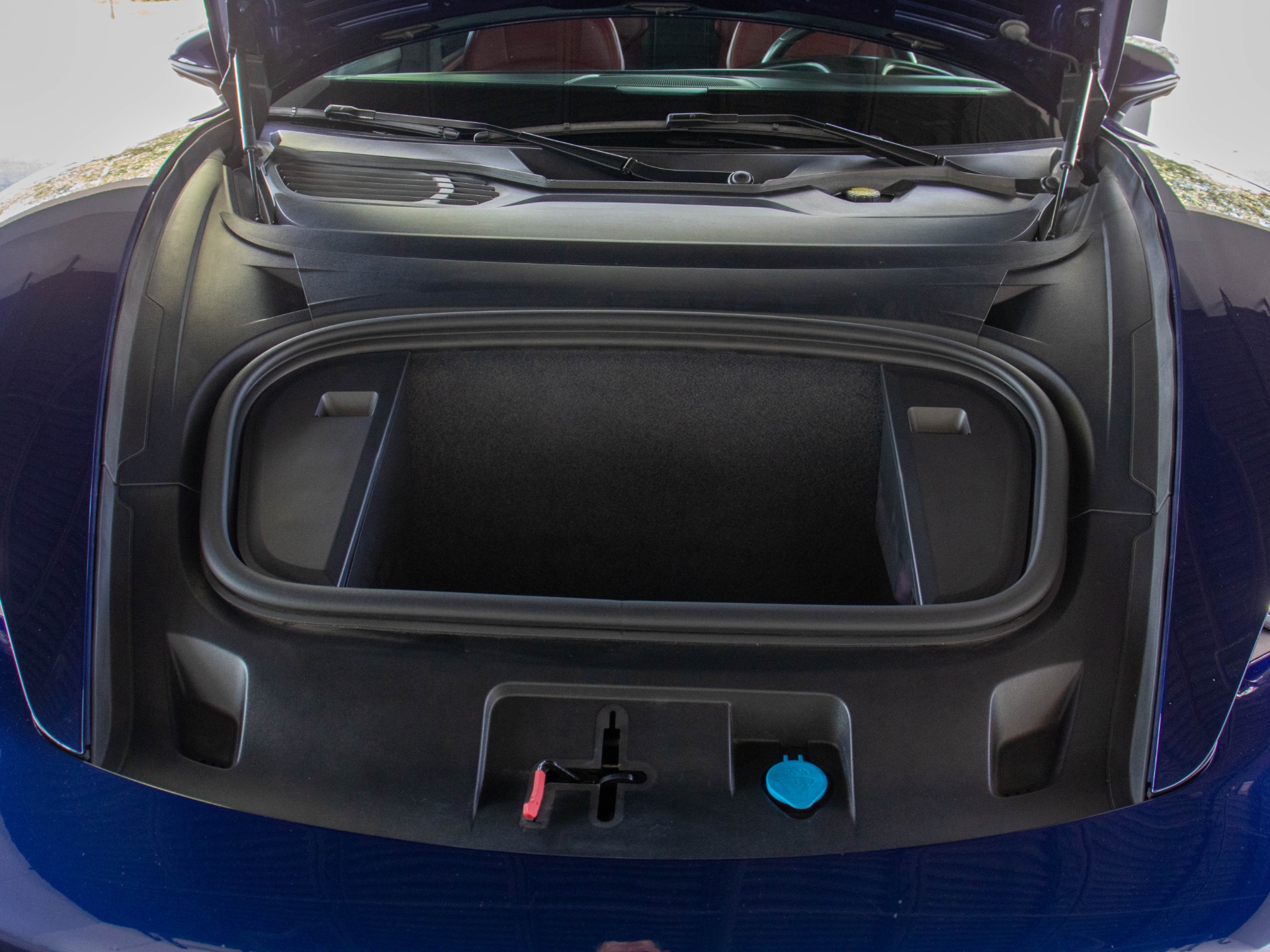 Used-2021-Porsche-Taycan