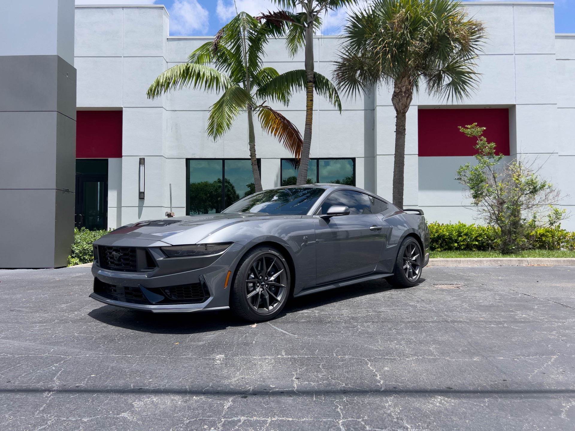 Used-2024-Ford-Mustang-Dark-Horse