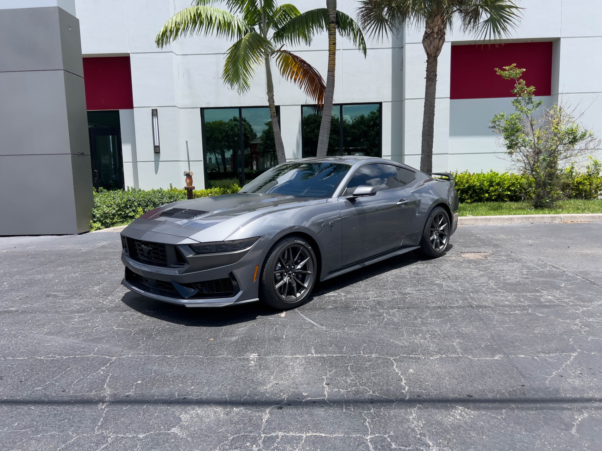Used-2024-Ford-Mustang-Dark-Horse