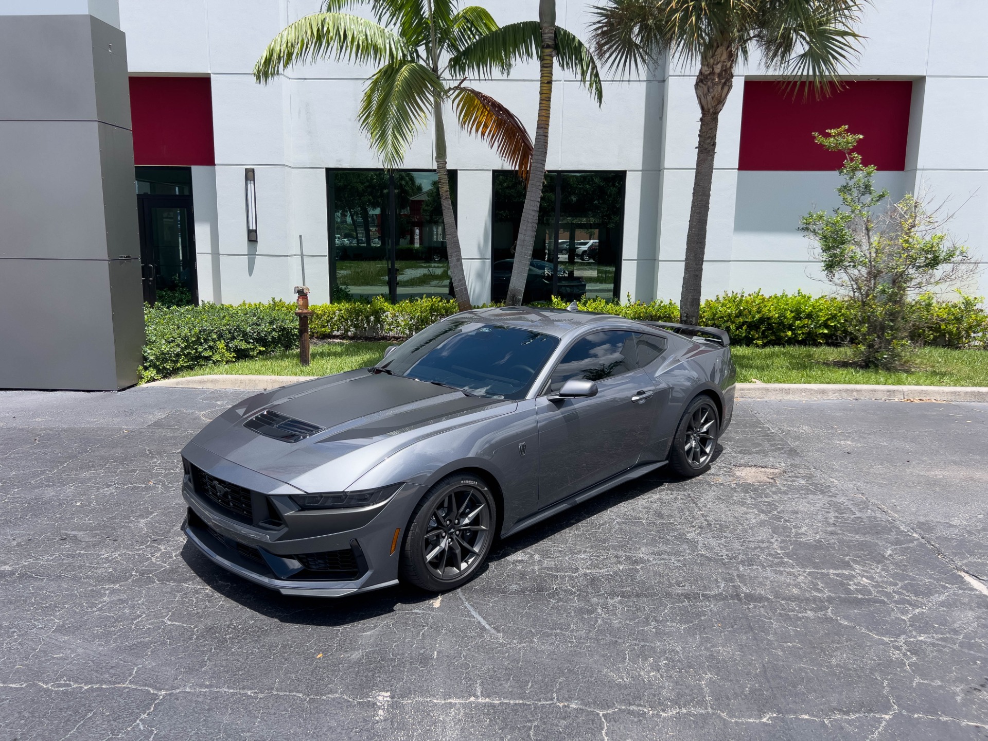 Used-2024-Ford-Mustang-Dark-Horse