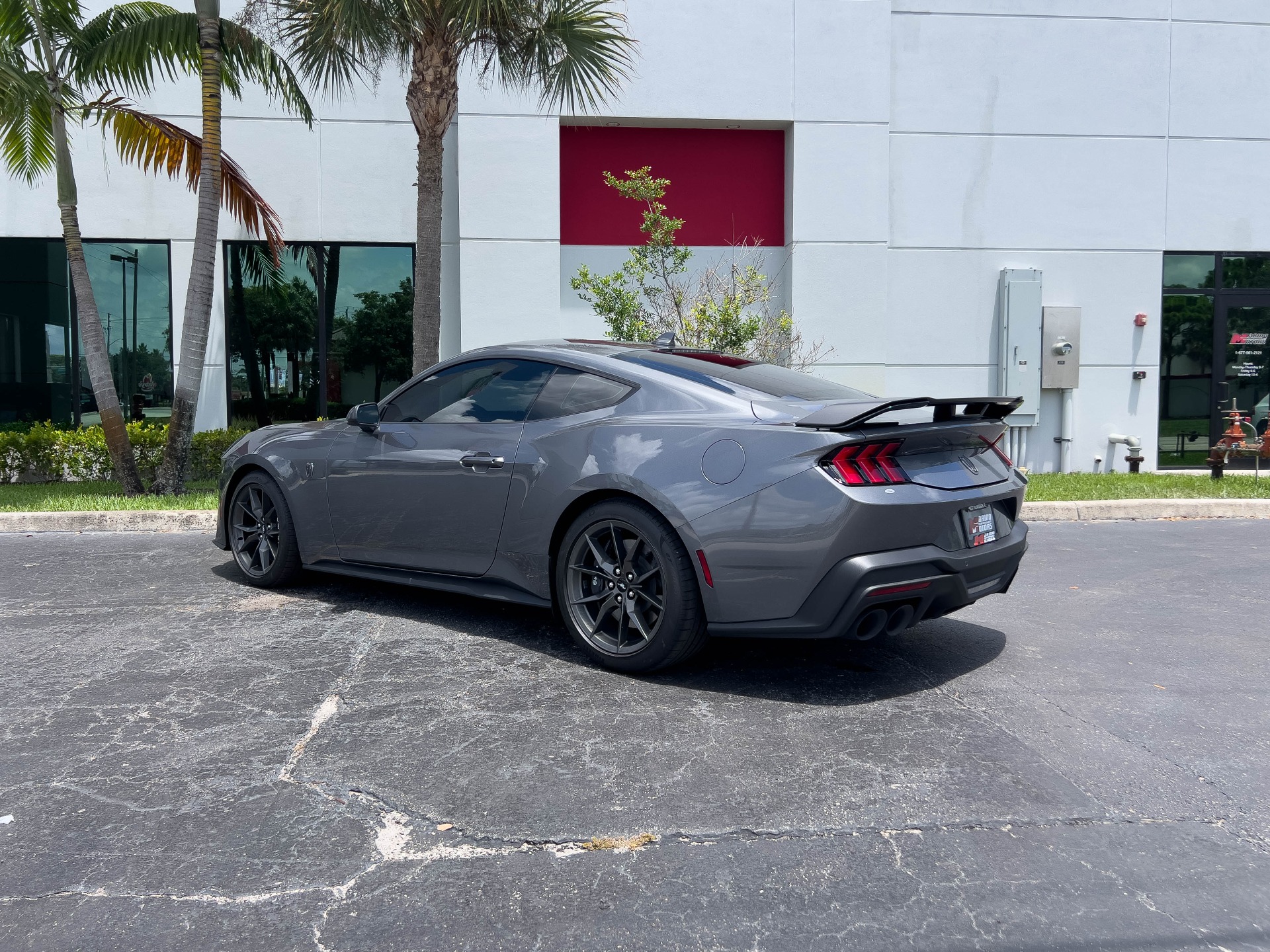 Used-2024-Ford-Mustang-Dark-Horse