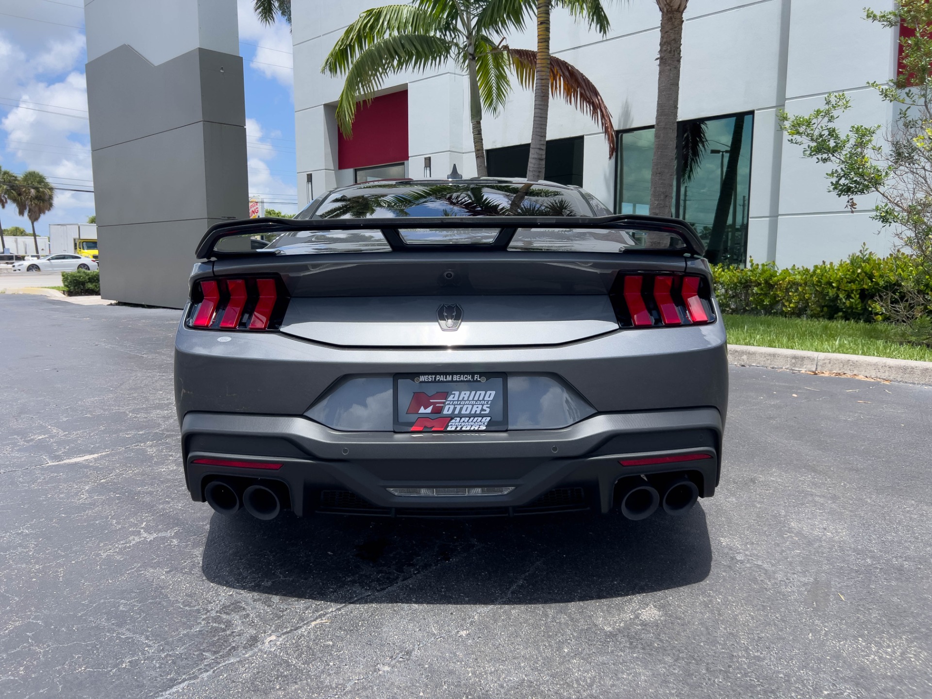 Used-2024-Ford-Mustang-Dark-Horse