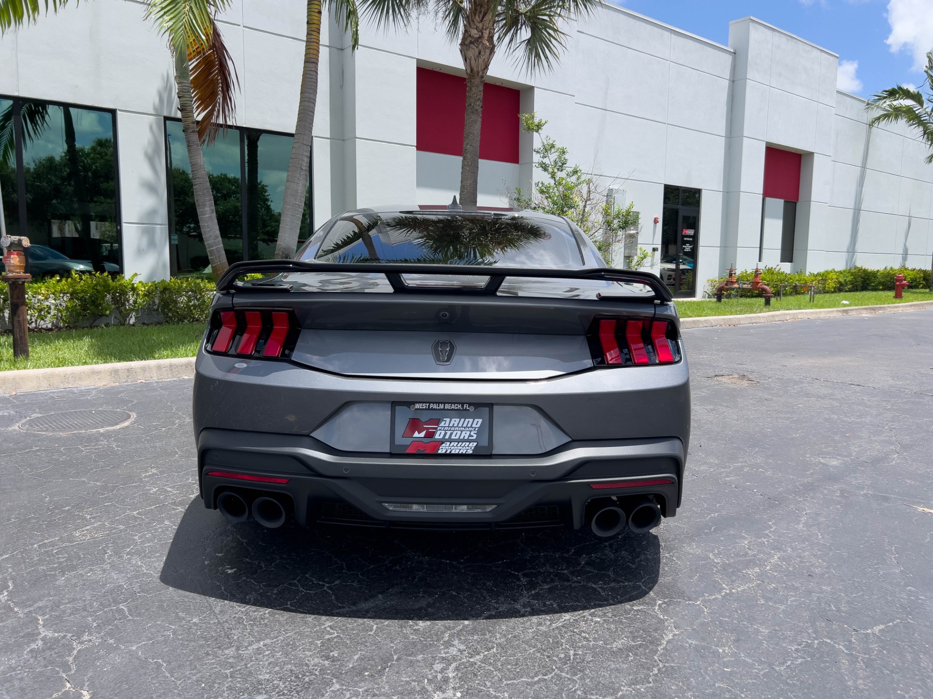 Used-2024-Ford-Mustang-Dark-Horse