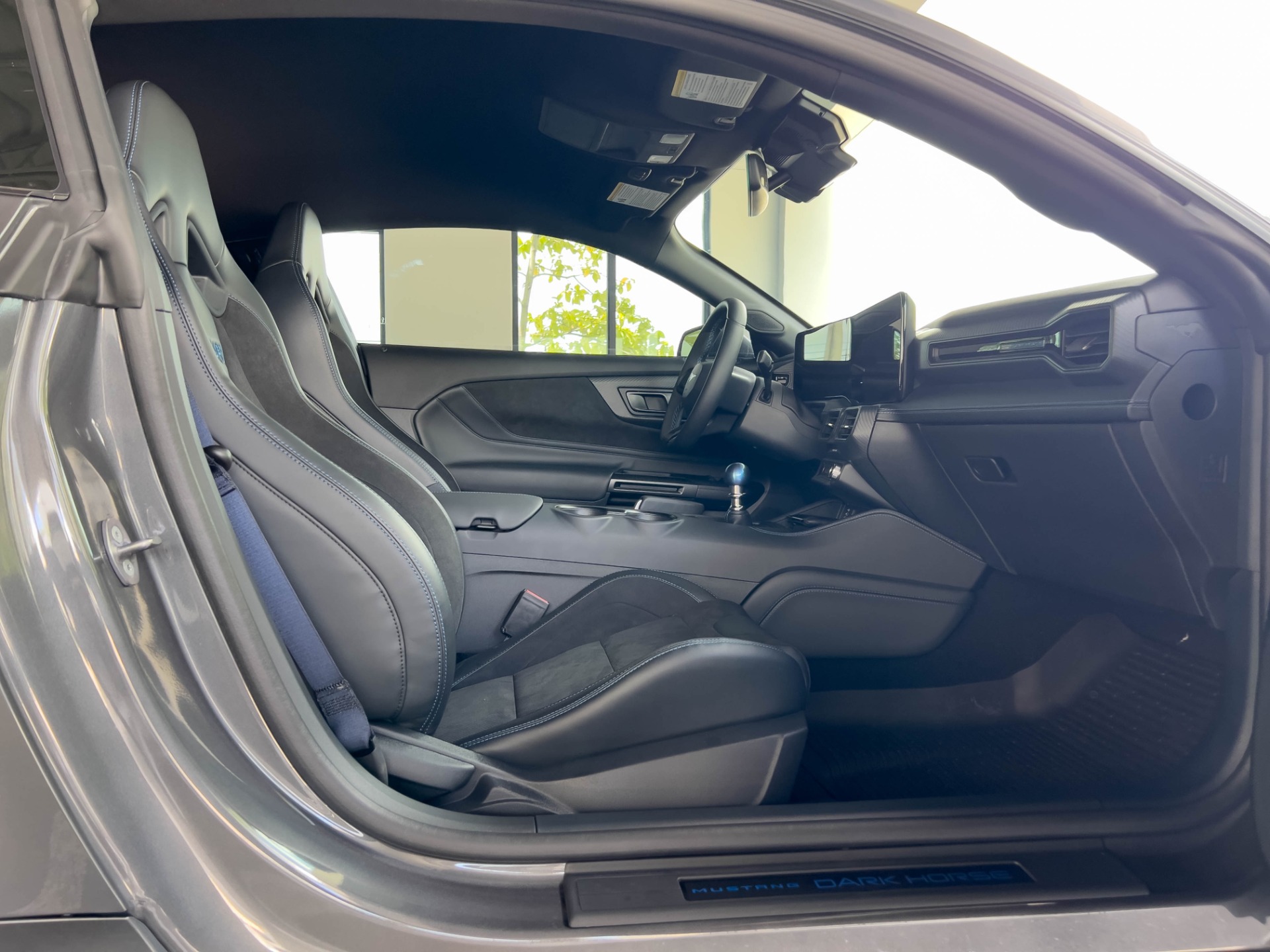 Used-2024-Ford-Mustang-Dark-Horse