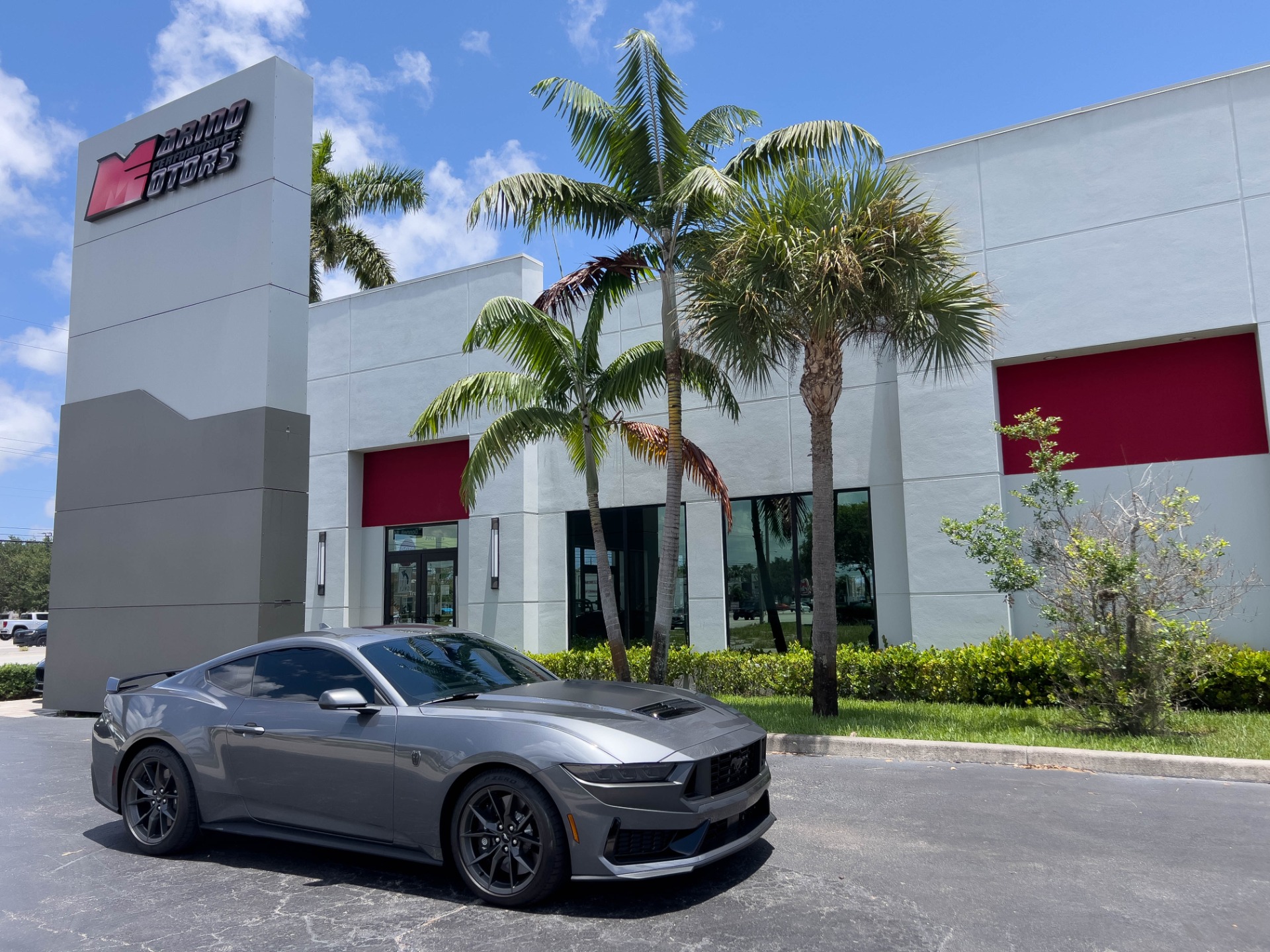 Used-2024-Ford-Mustang-Dark-Horse