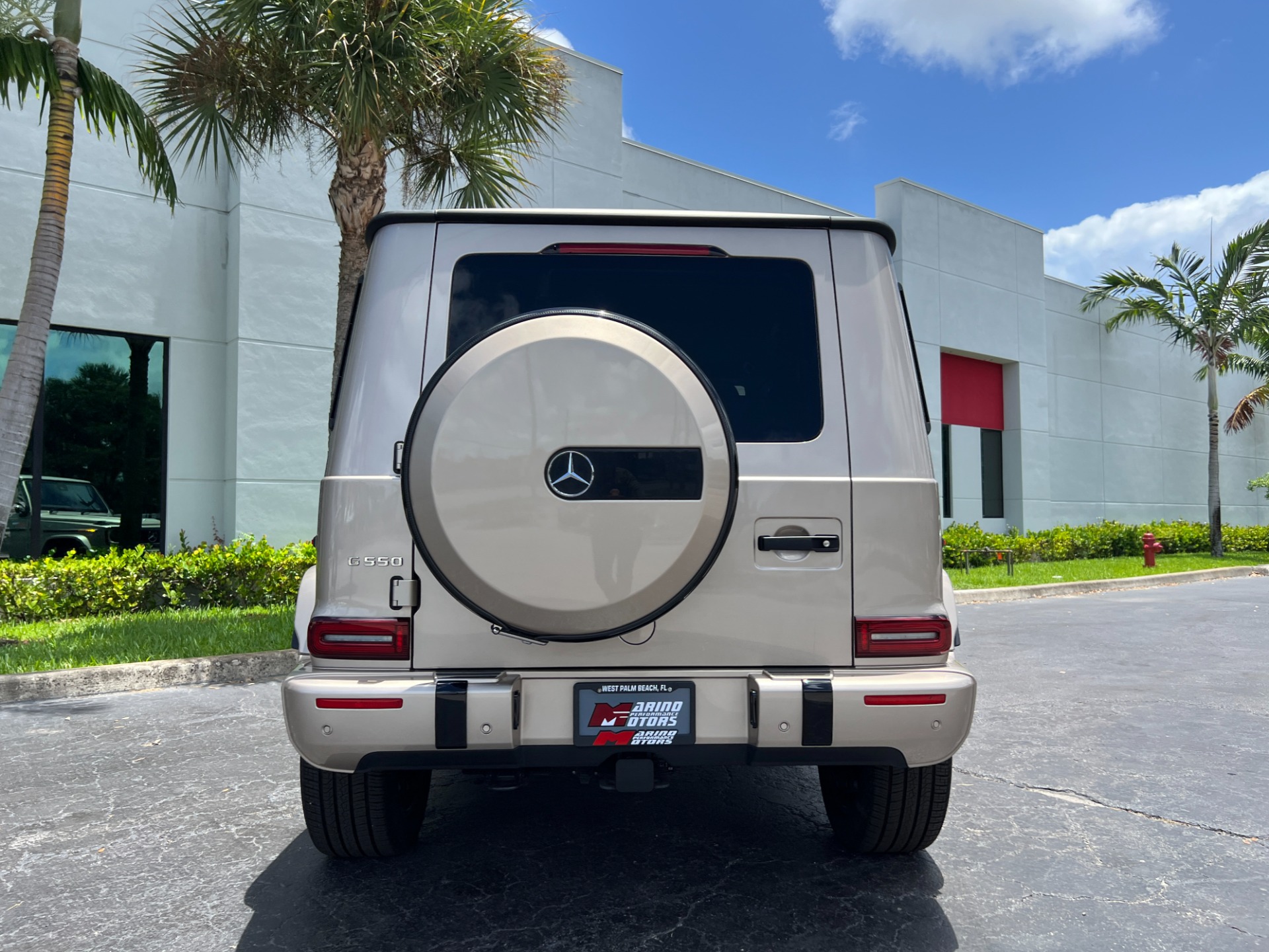 Used-2022-Mercedes-Benz-G-Class-G-550